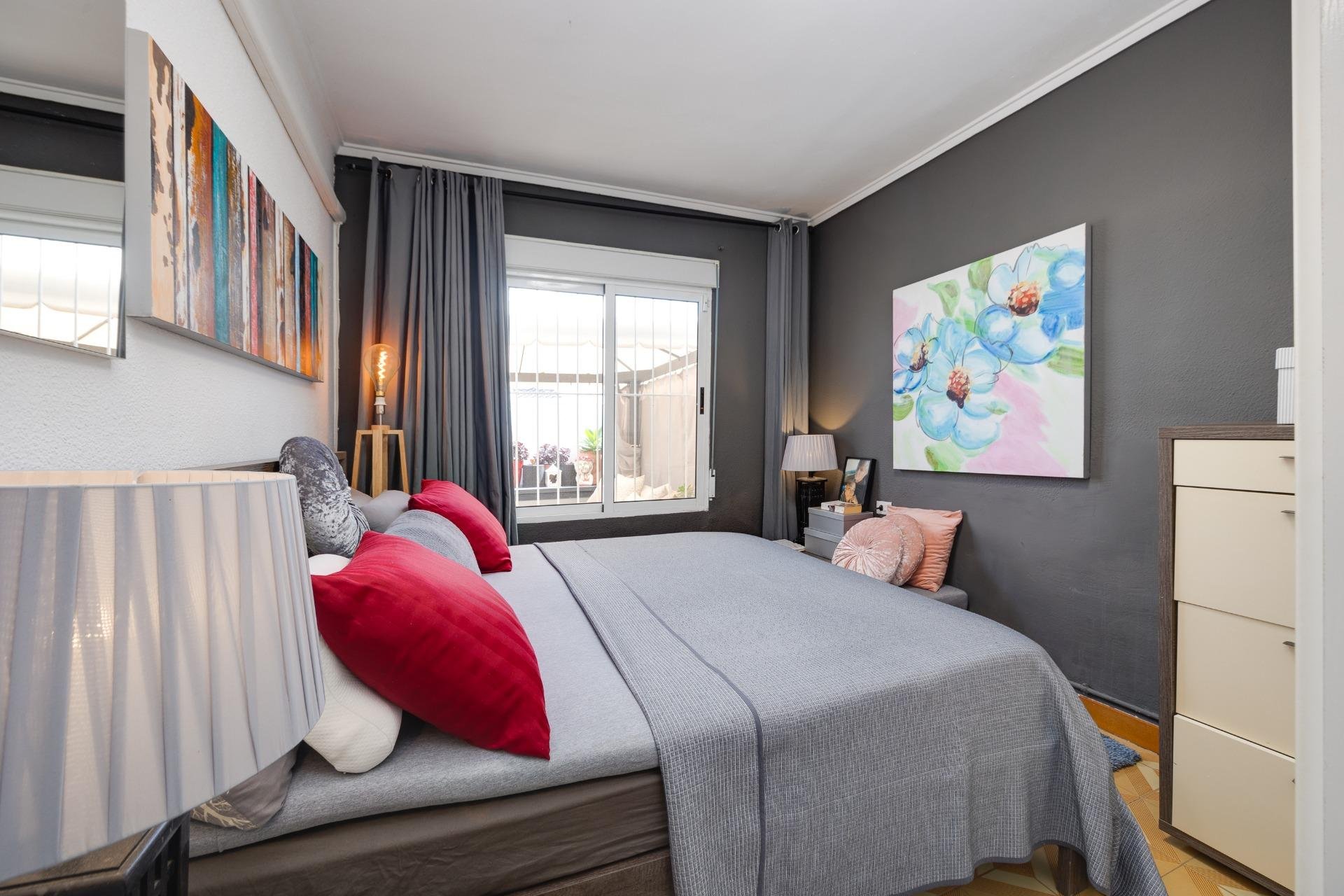 Wiederverkauf - Duplex -
Torrevieja - Paraje natural