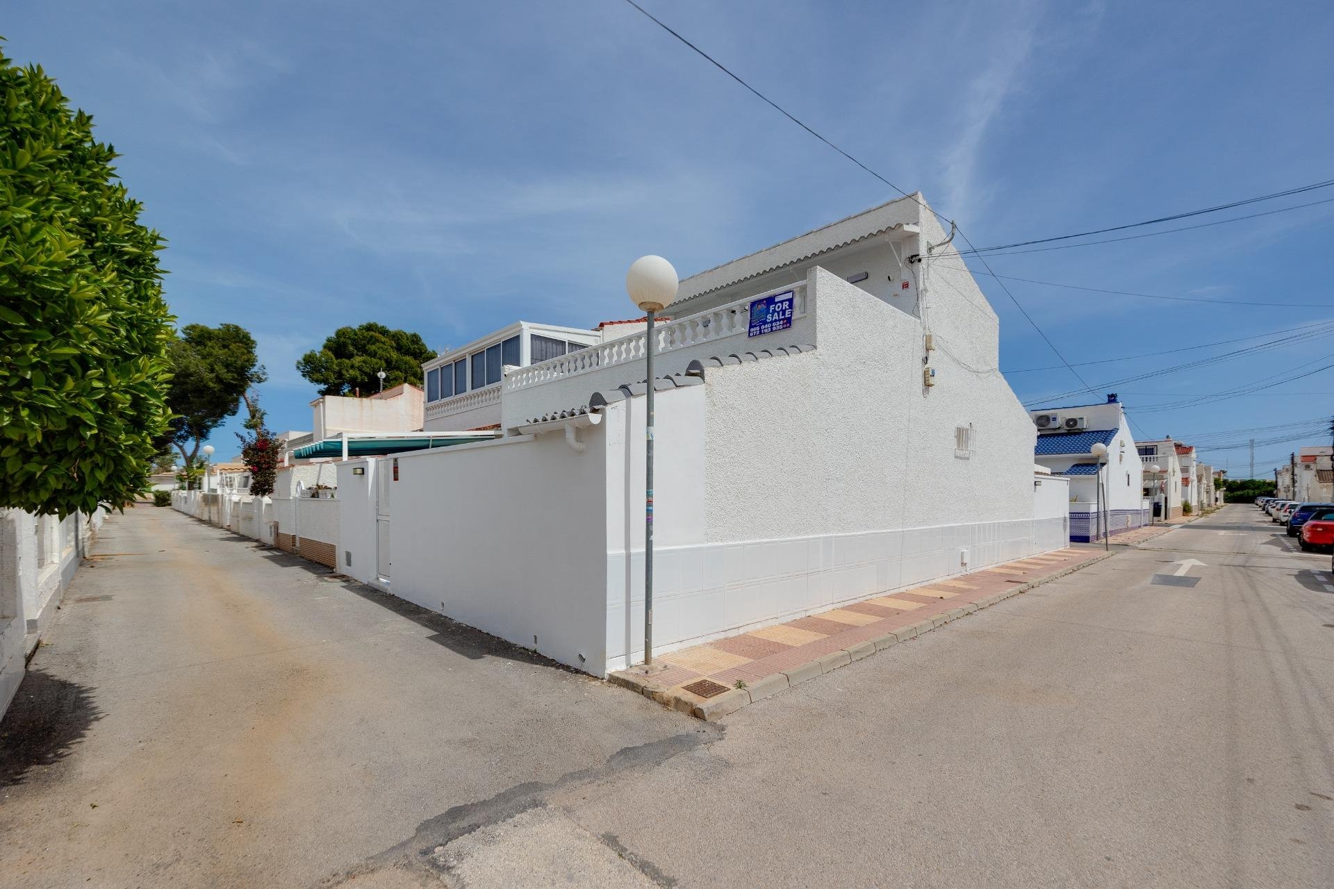 Wiederverkauf - Duplex -
Torrevieja - Paraje natural