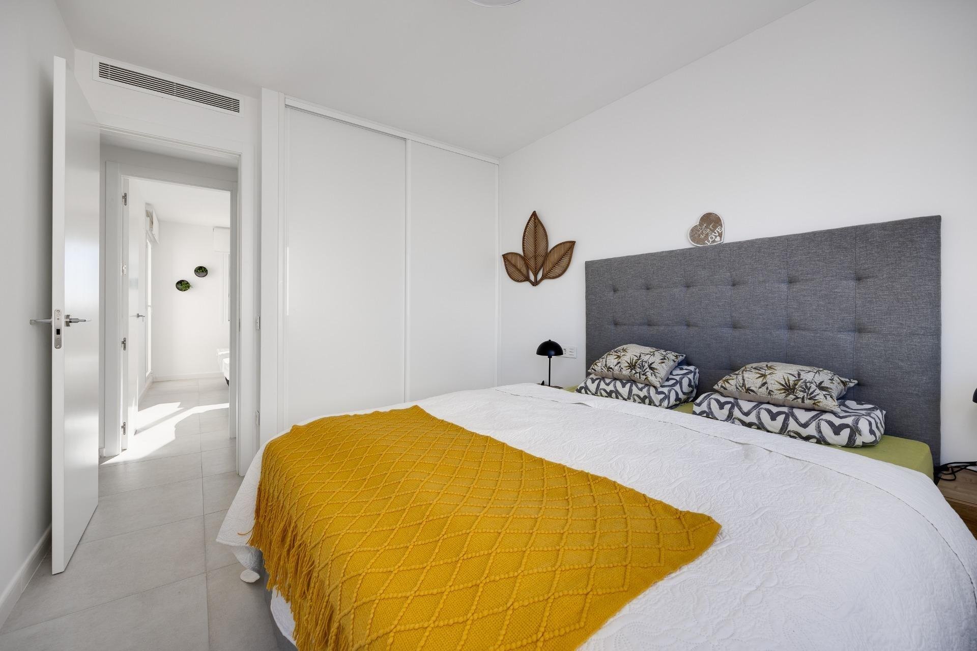 Wiederverkauf - Duplex -
Torrevieja - Torreblanca