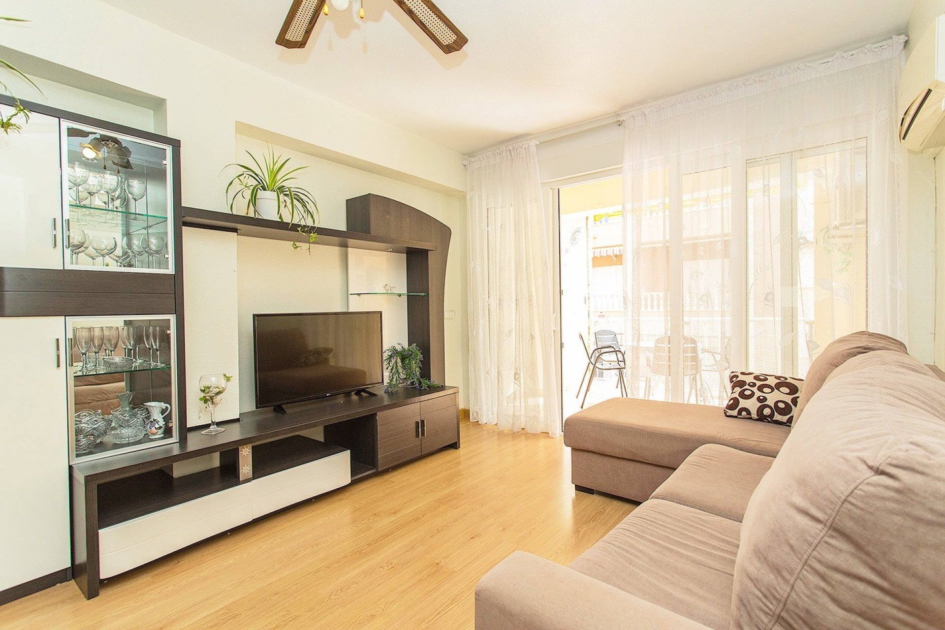 Wiederverkauf - Flat -
Torrevieja - Playa del Cura