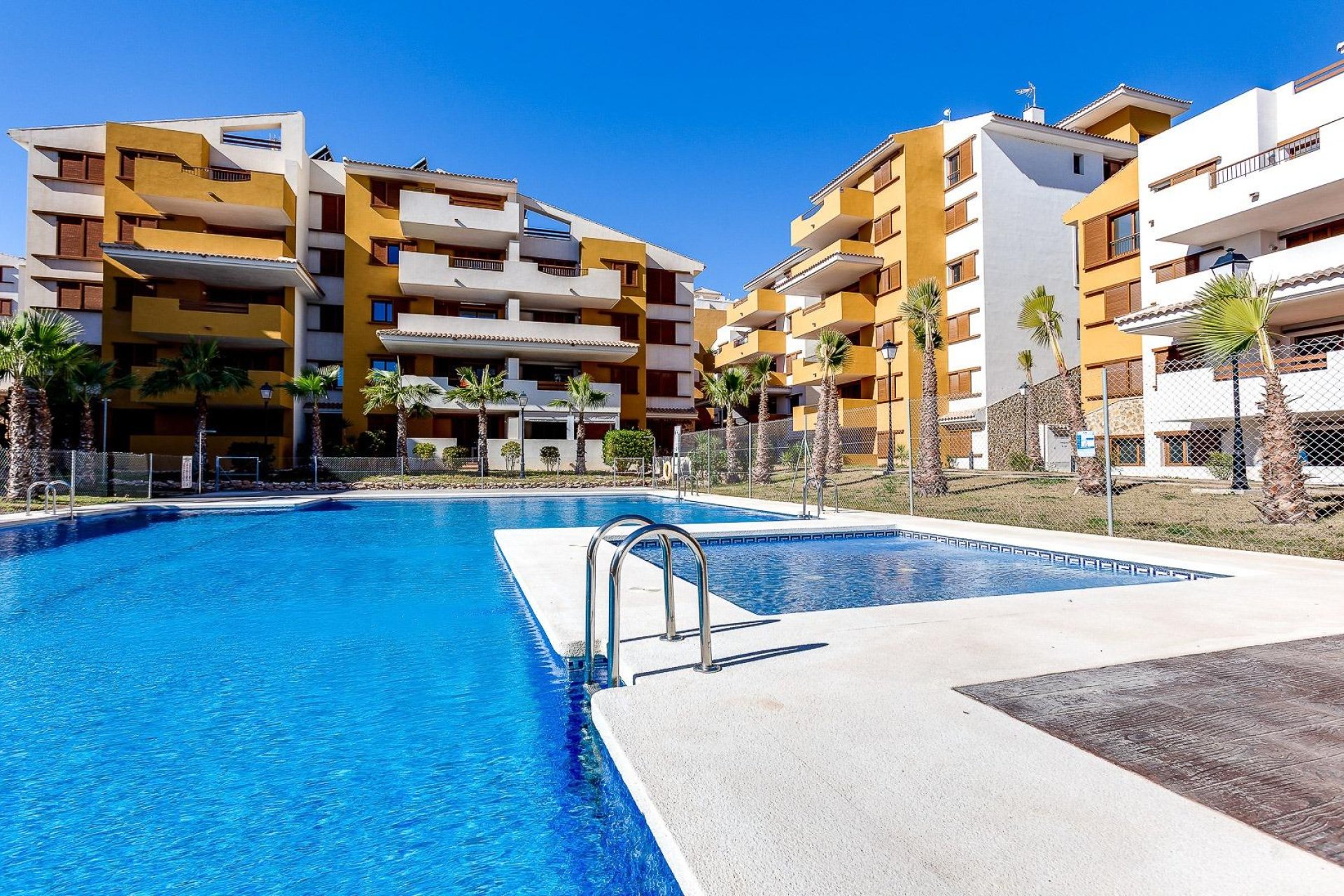 Wiederverkauf - Penthouse -
Torrevieja - Punta prima
