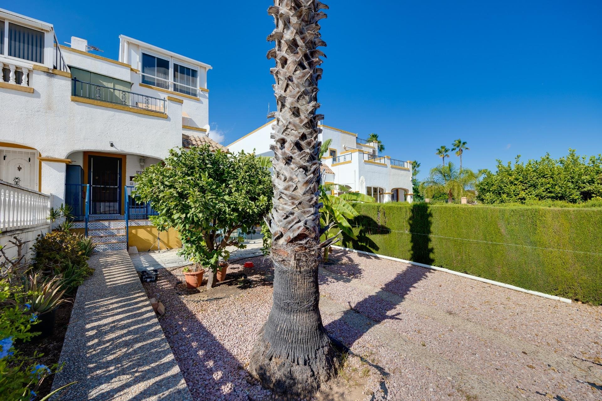 Wiederverkauf - Stadthaus -
Orihuela Costa - La Florida