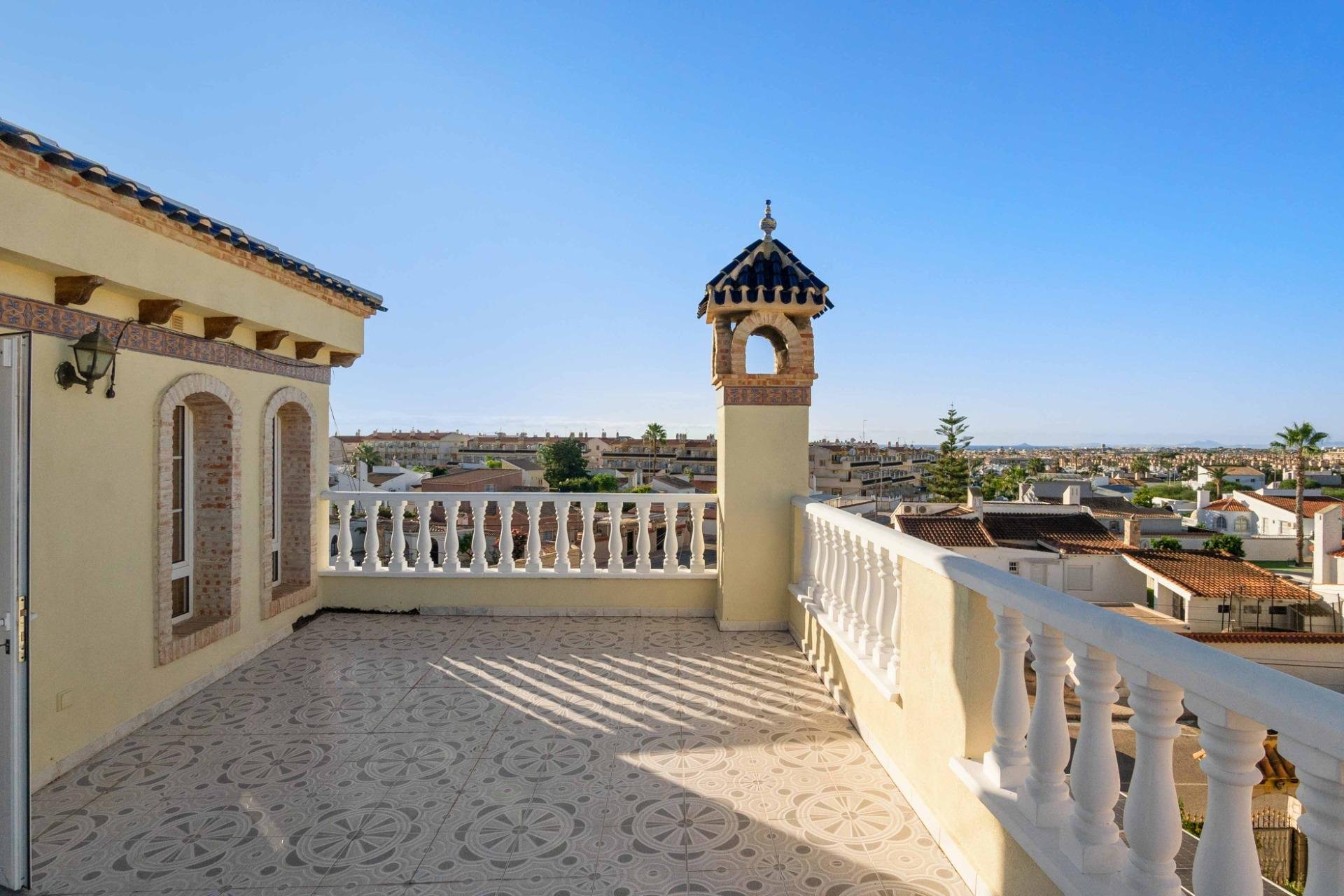 Wiederverkauf - Stadthaus -
Orihuela Costa - La Florida