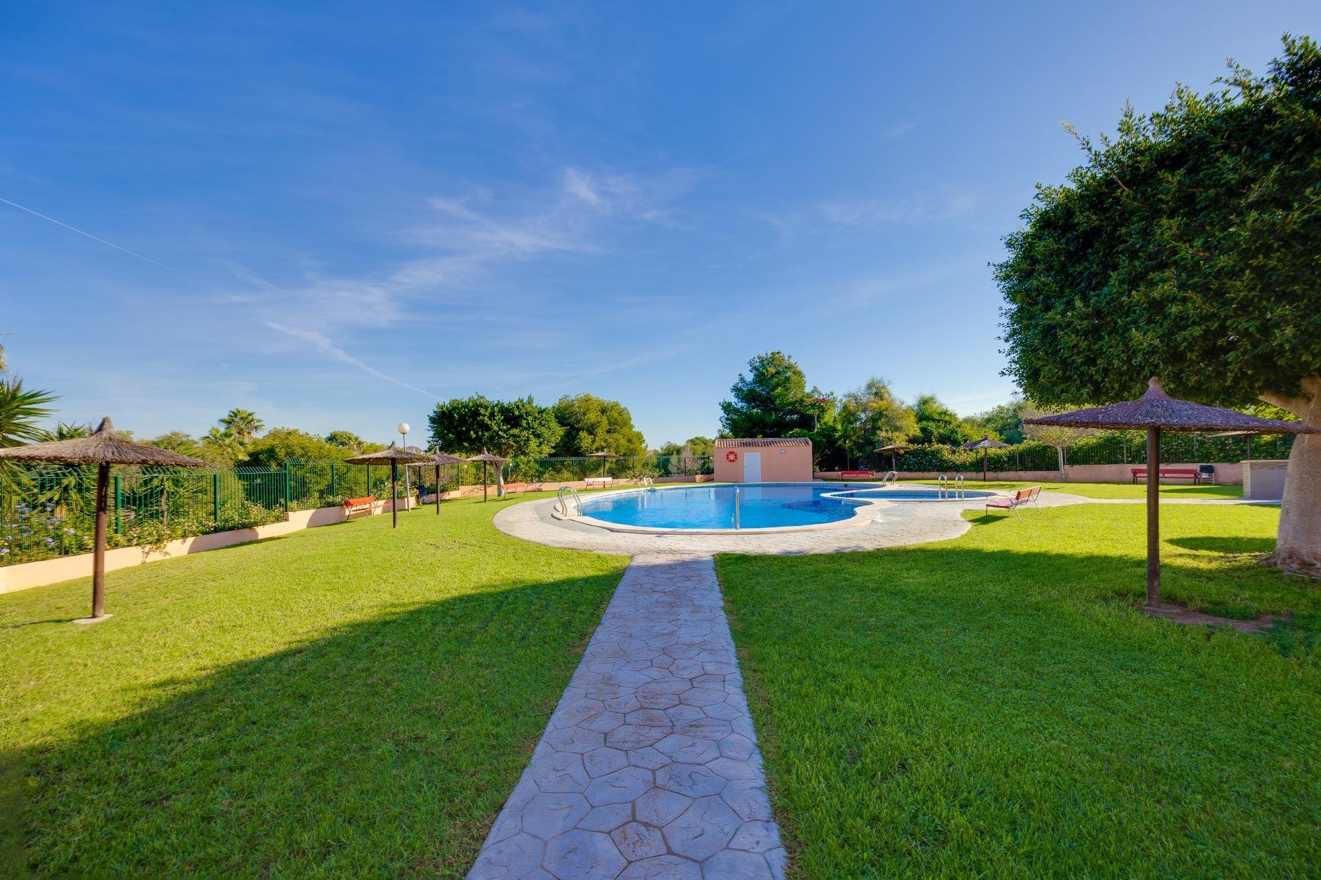 Wiederverkauf - Stadthaus -
Orihuela Costa - Los Altos