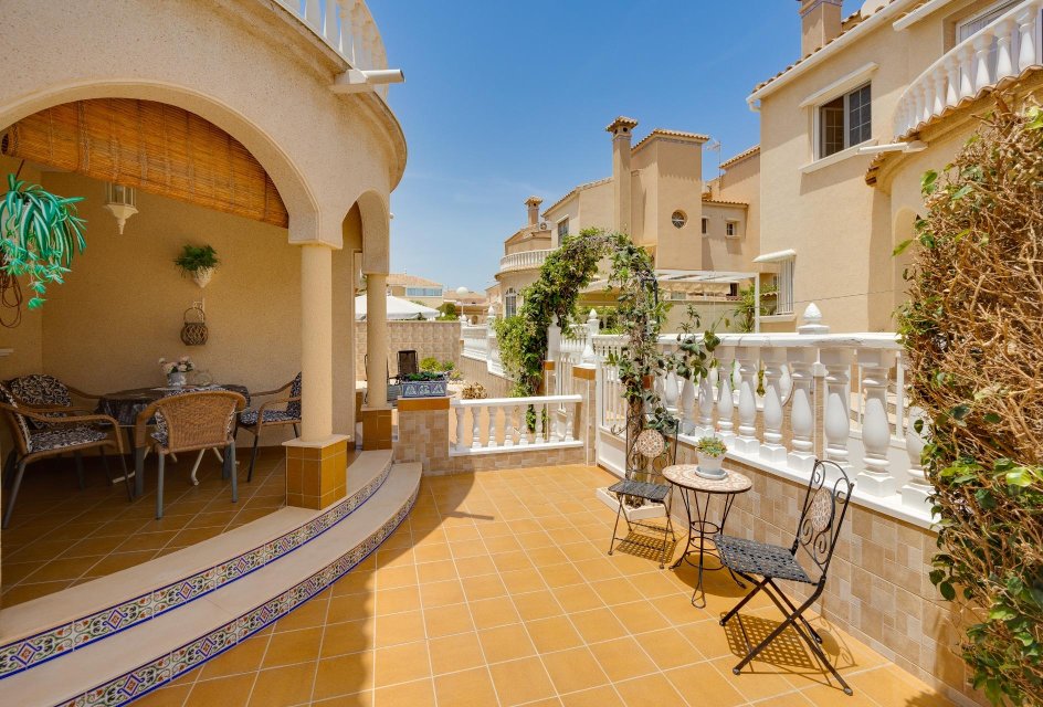 Wiederverkauf - Stadthaus -
Orihuela Costa - Playa Flamenca