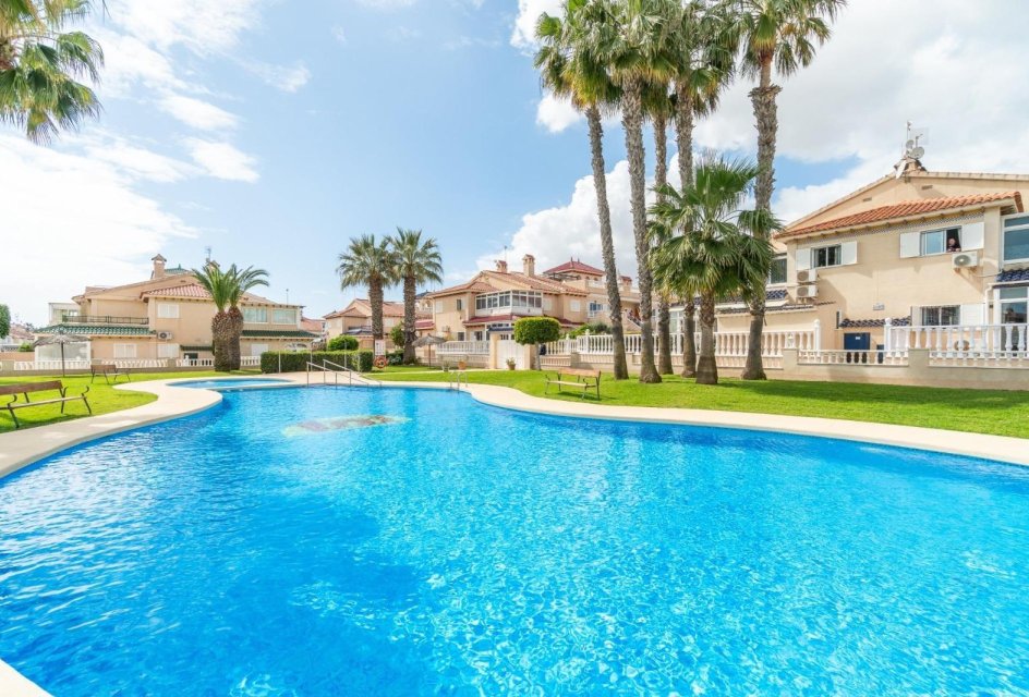 Wiederverkauf - Stadthaus -
Orihuela Costa - Punta Prima