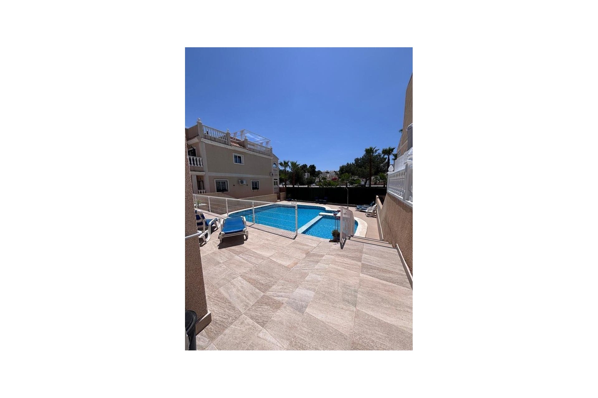 Wiederverkauf - Stadthaus -
Orihuela Costa - Villamartín-Las Filipinas