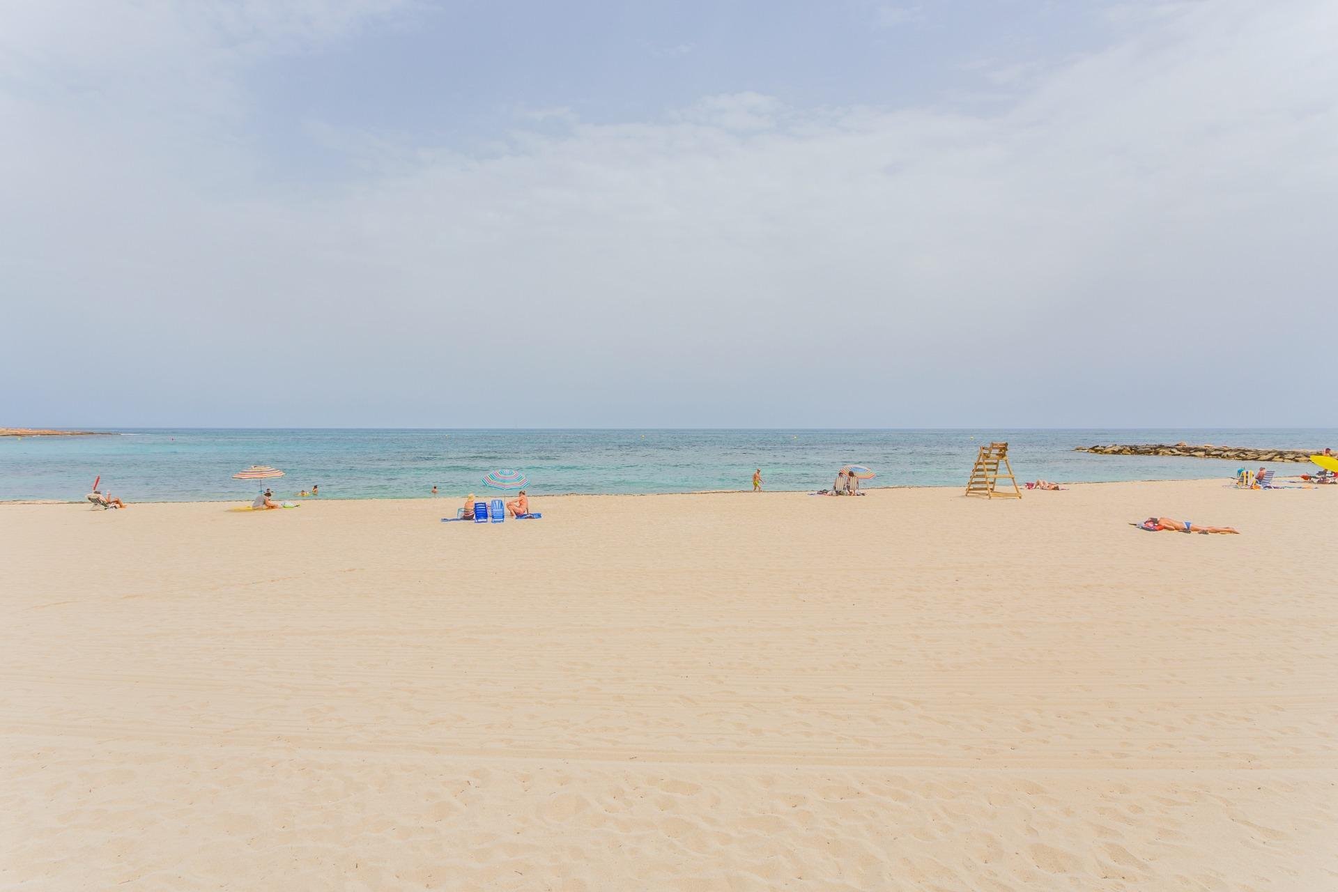 Wiederverkauf - Stadthaus -
Torrevieja - Aguas Nuevas