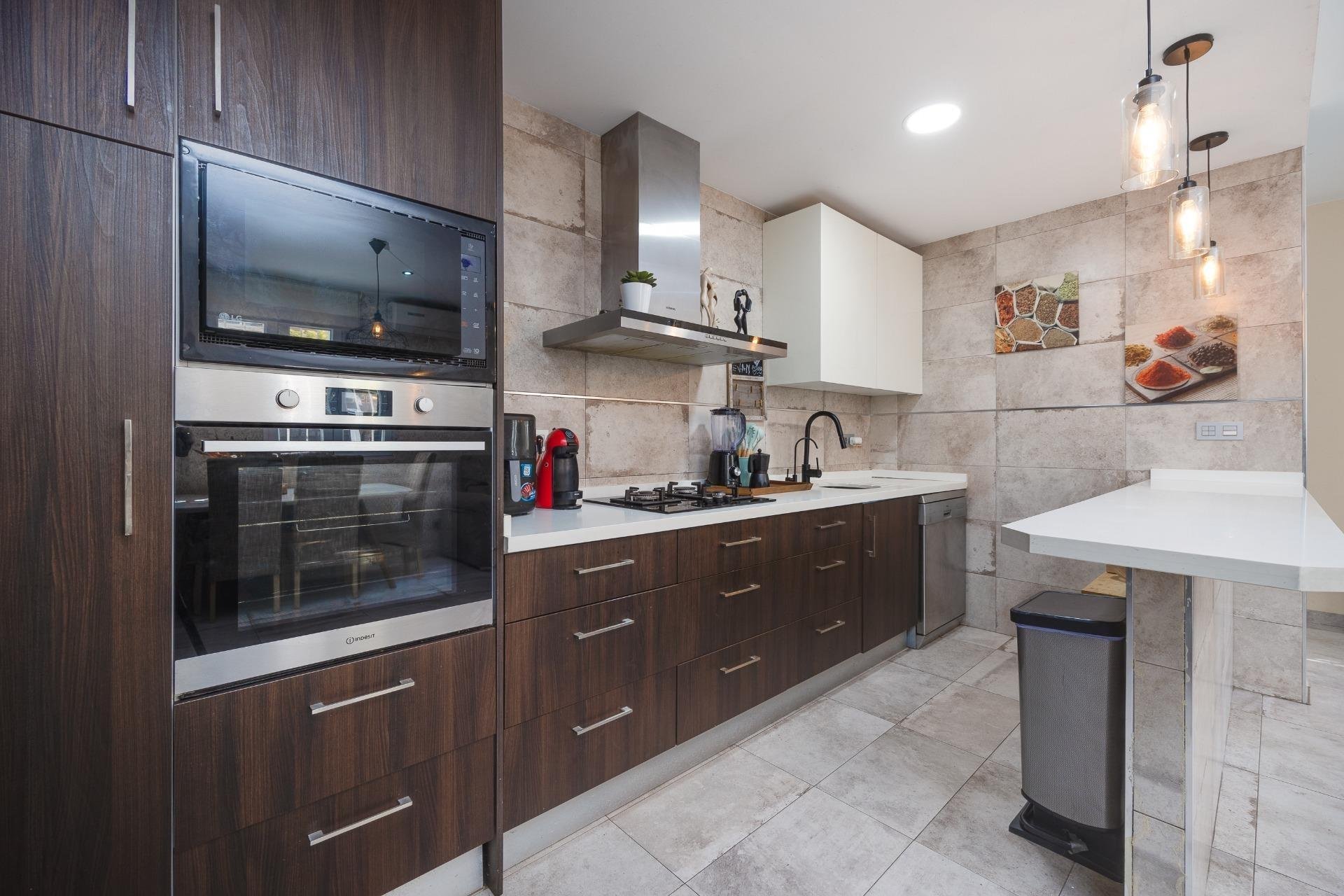 Wiederverkauf - Stadthaus -
Torrevieja - Centro