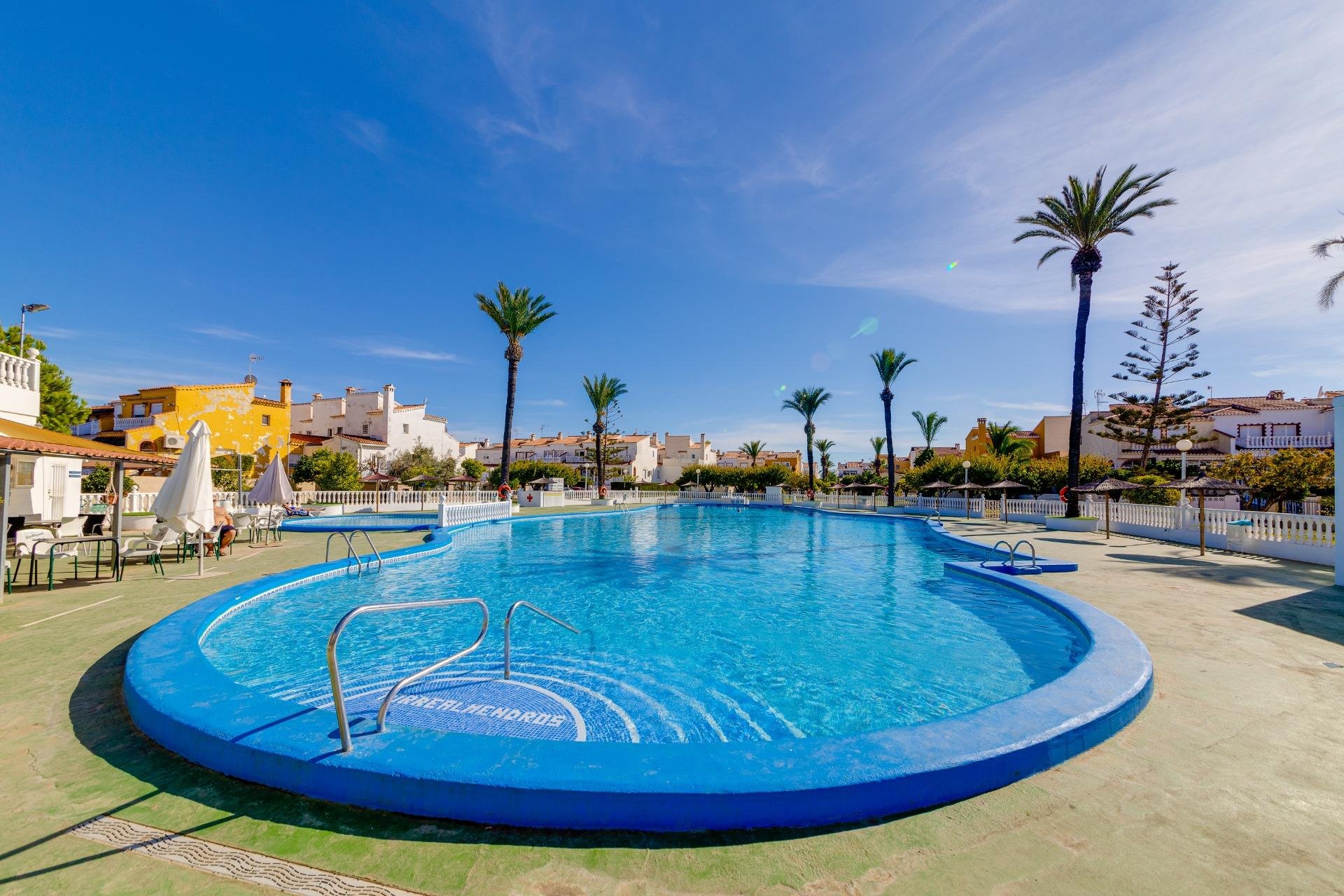 Wiederverkauf - Stadthaus -
Torrevieja - La Siesta - El Salado - Torreta