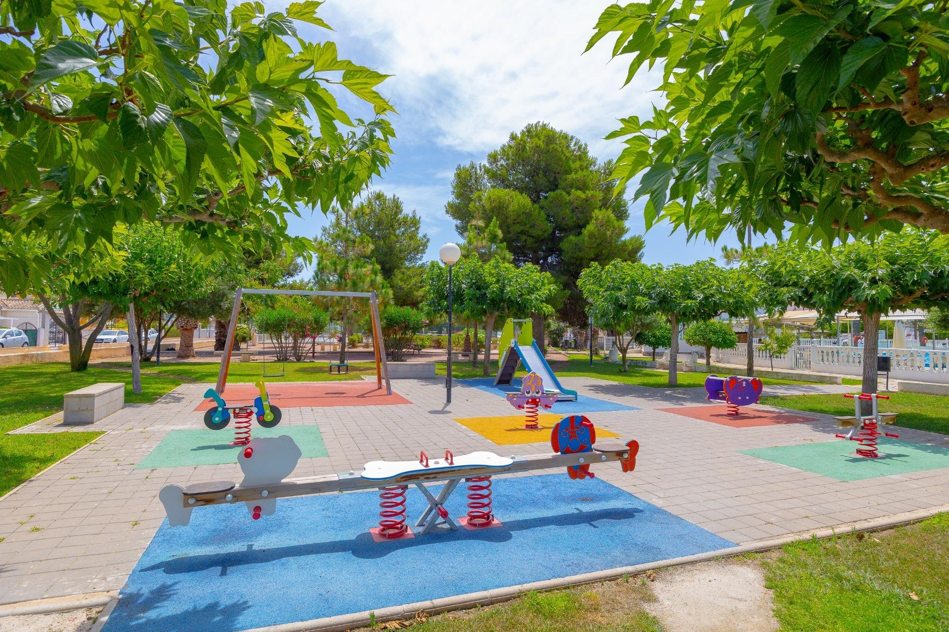 Wiederverkauf - Stadthaus -
Torrevieja - La Siesta - El Salado - Torreta