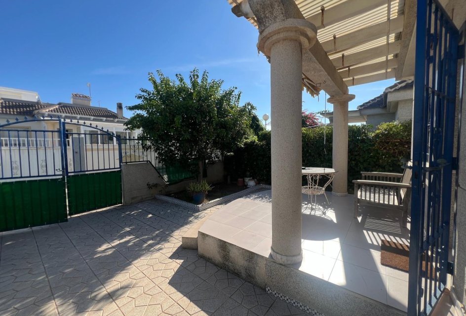 Wiederverkauf - Stadthaus -
Torrevieja - La siesta