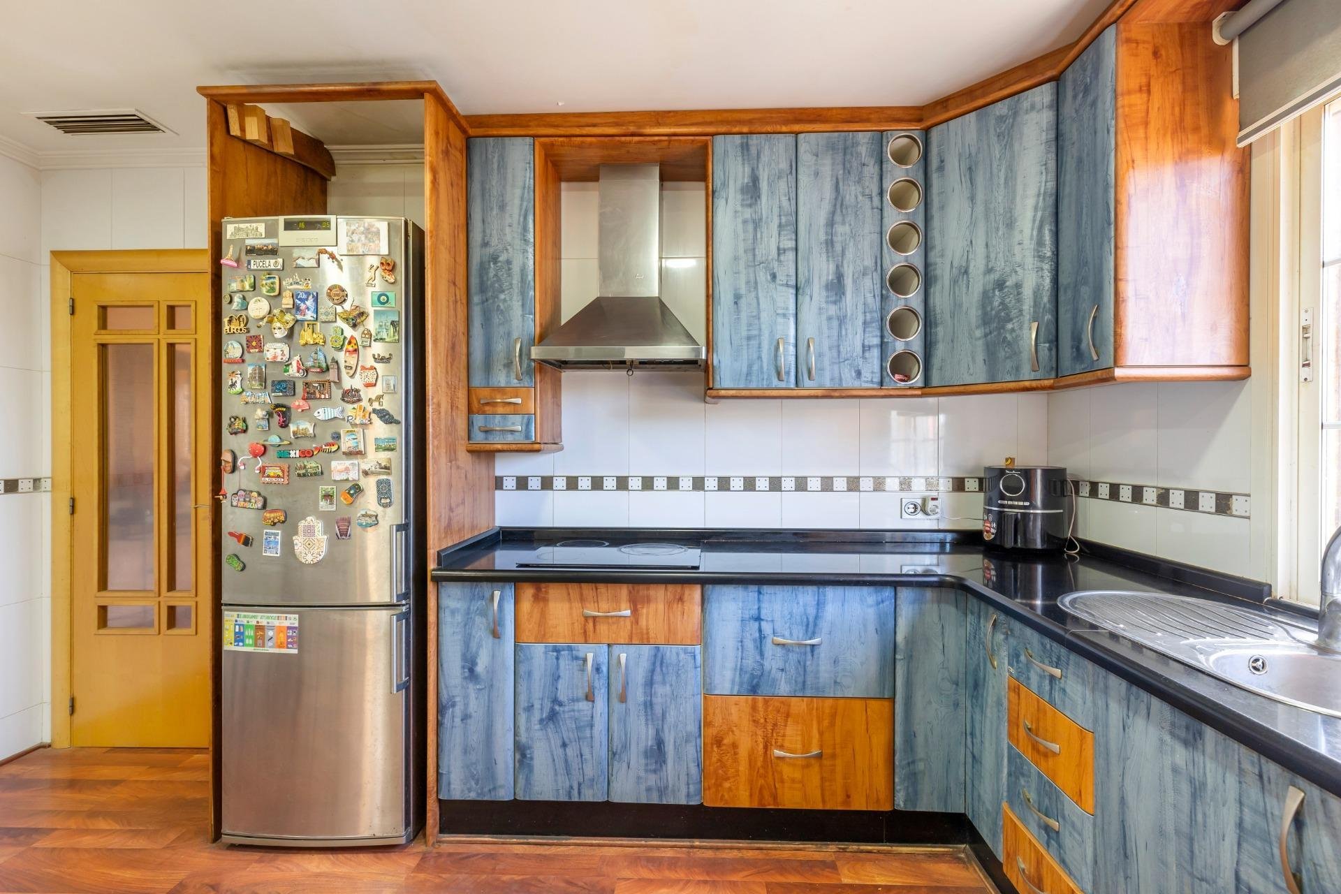 Wiederverkauf - Stadthaus -
Torrevieja - Zona los Frutales