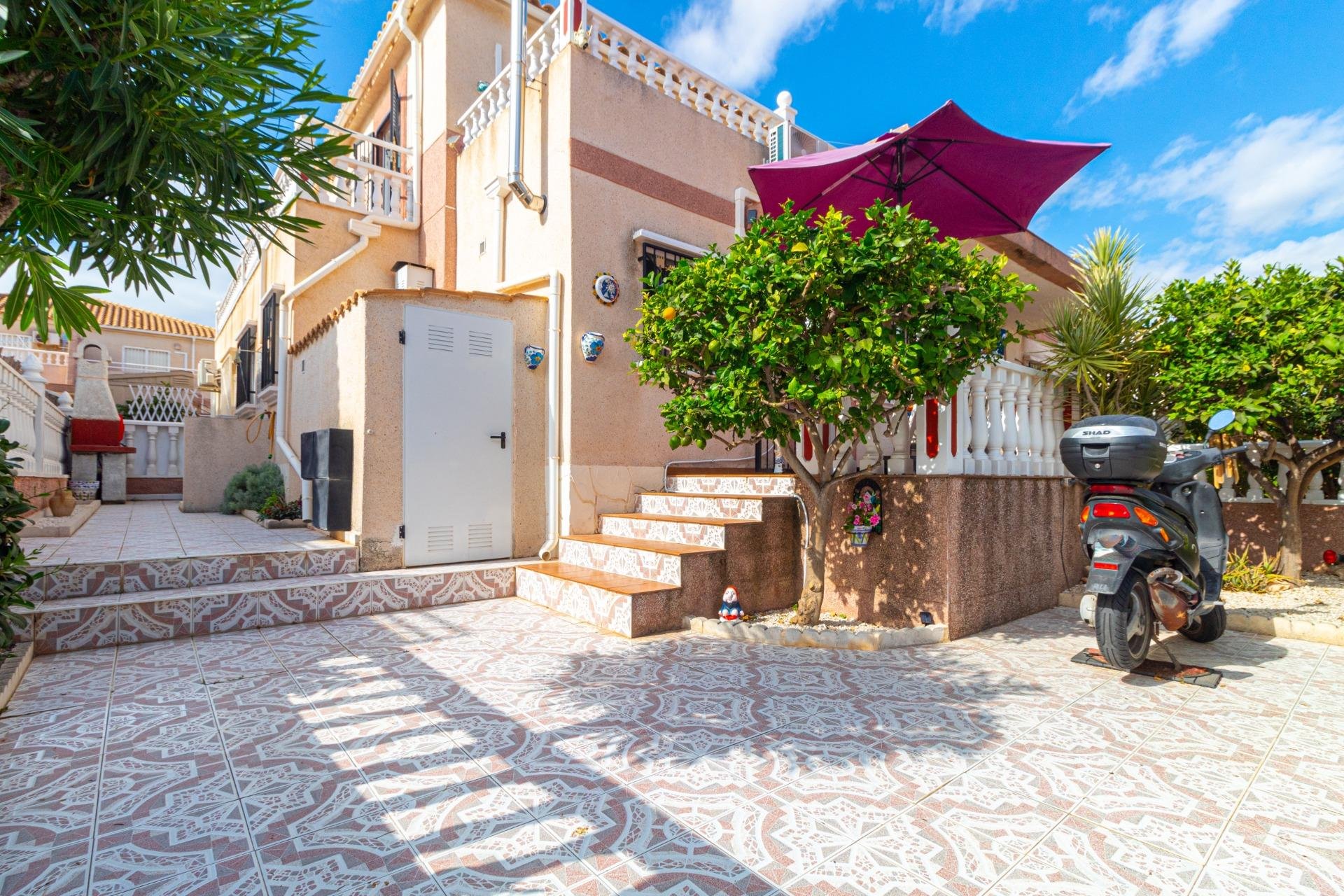 Wiederverkauf - Terraced house -
Orihuela Costa - Cabo Roig