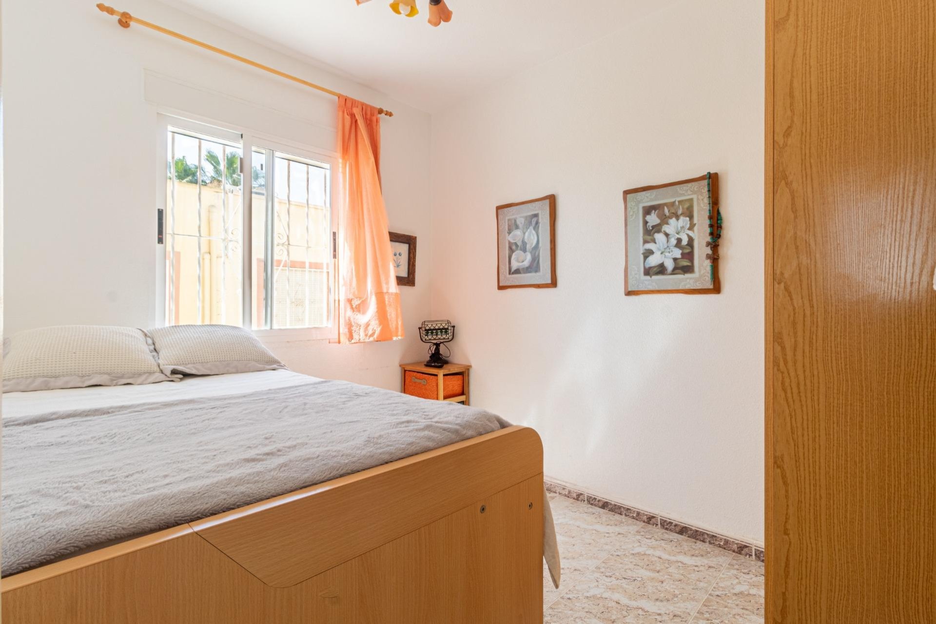 Wiederverkauf - Terraced house -
Orihuela Costa - La Regia