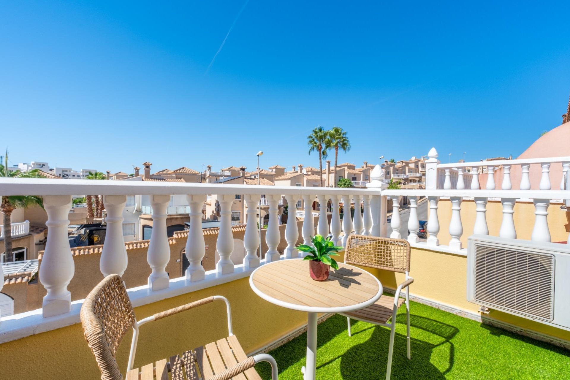 Wiederverkauf - Terraced house -
Orihuela Costa - Lomas de Campoamor-Las Ramblas
