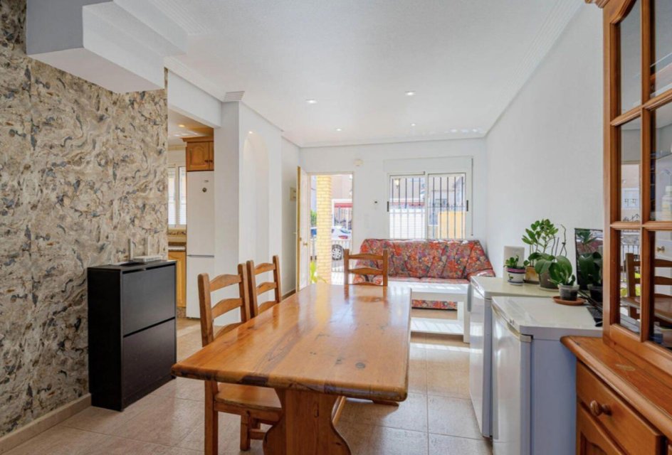 Wiederverkauf - Terraced house -
Orihuela Costa - Los Altos