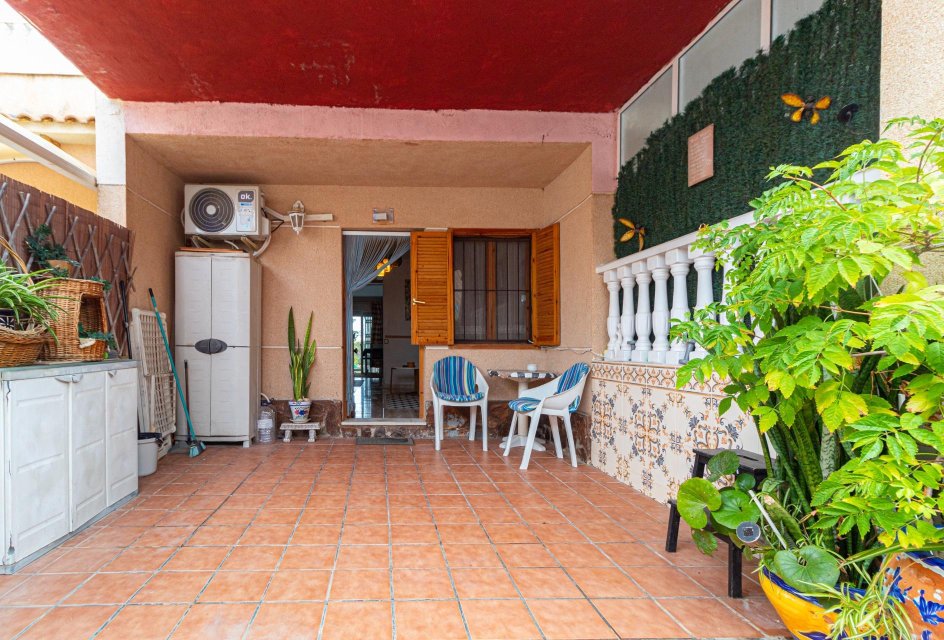 Wiederverkauf - Terraced house -
Torrevieja - Los altos