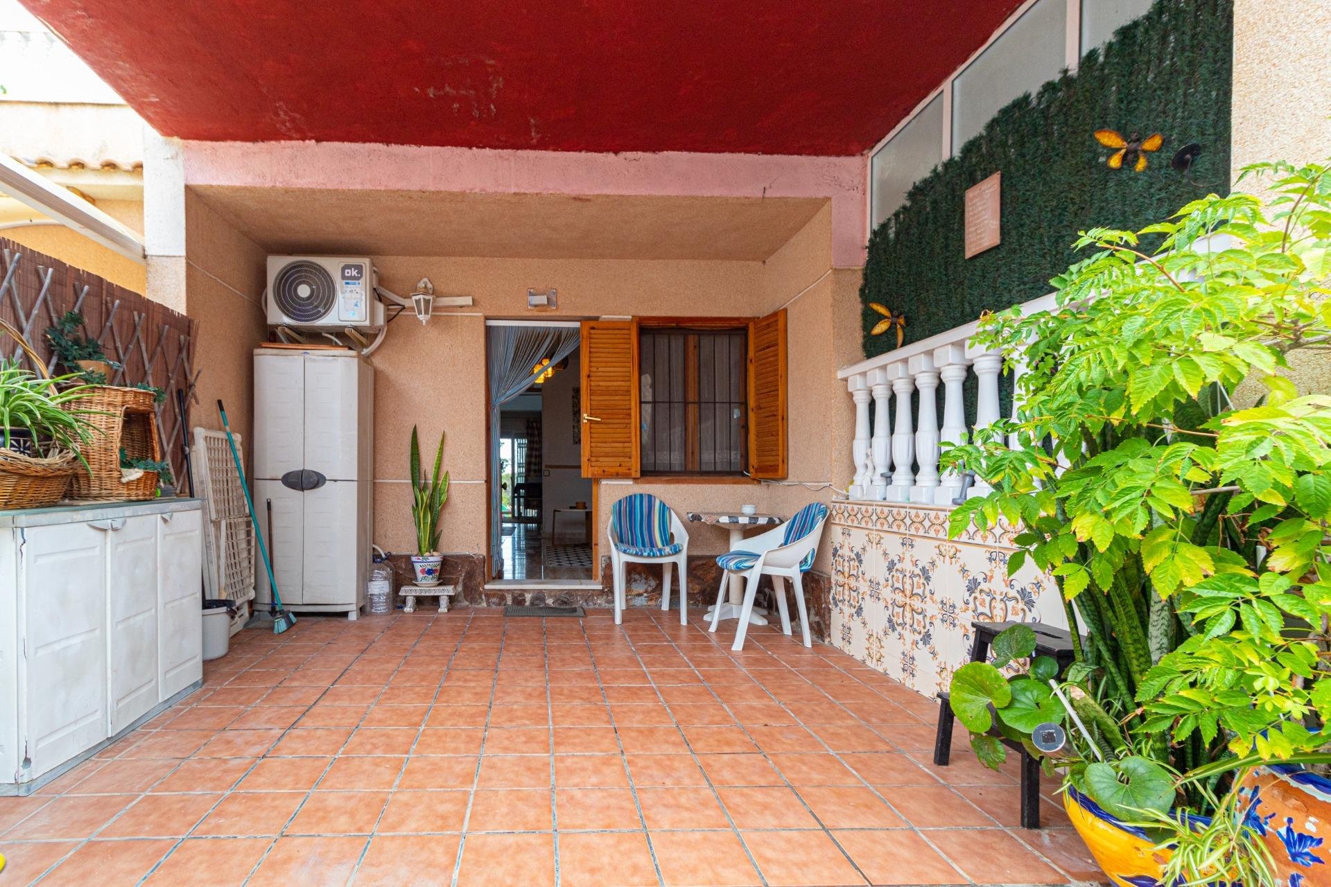 Wiederverkauf - Terraced house -
Torrevieja - Los altos