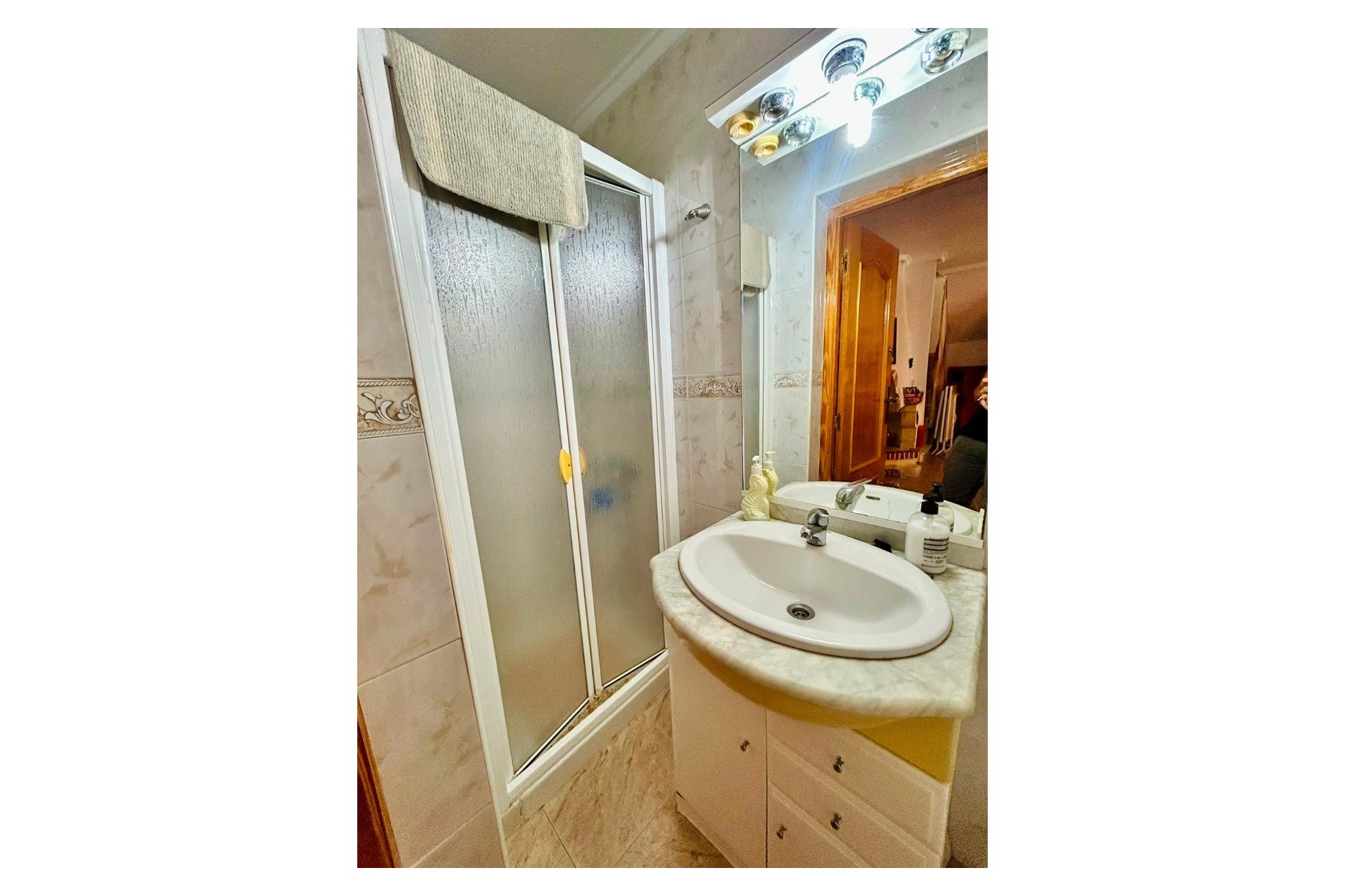 Wiederverkauf - - TOWNHOUSE -
Torrevieja