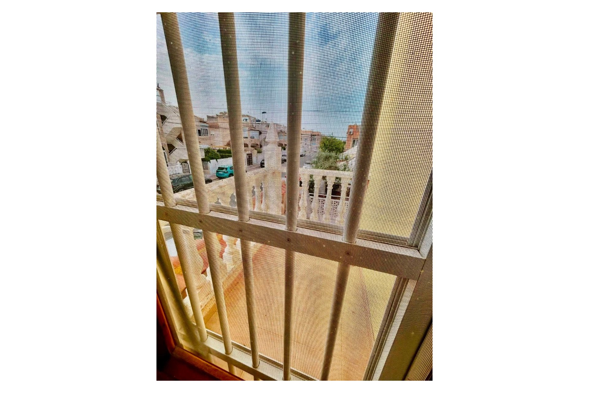 Wiederverkauf - - TOWNHOUSE -
Torrevieja