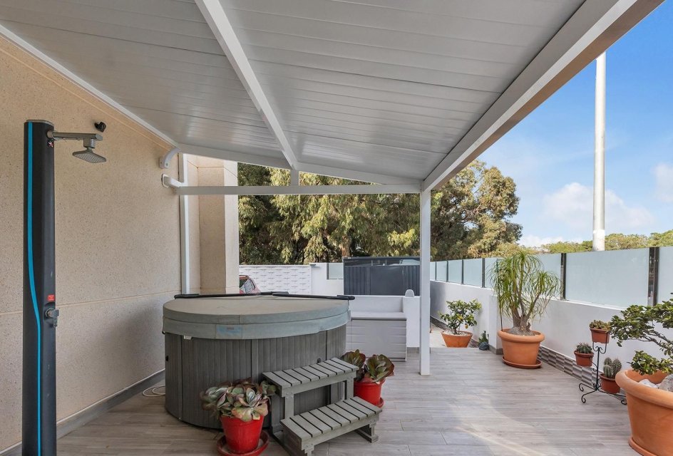 Wiederverkauf - Villa -
Guardamar del Segura - Urbanizaciones