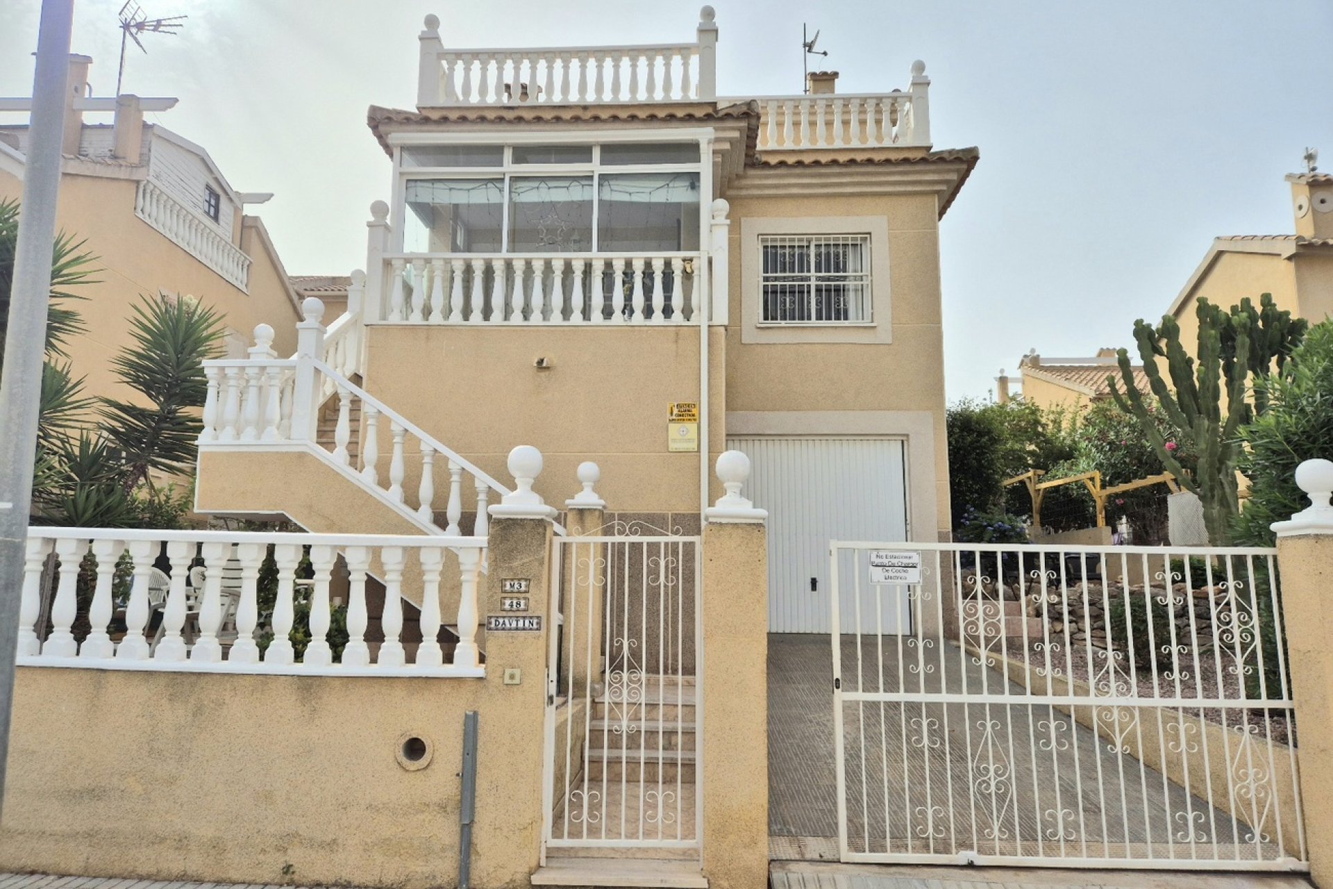 Wiederverkauf - Villa -
Los Altos - Costa Blanca
