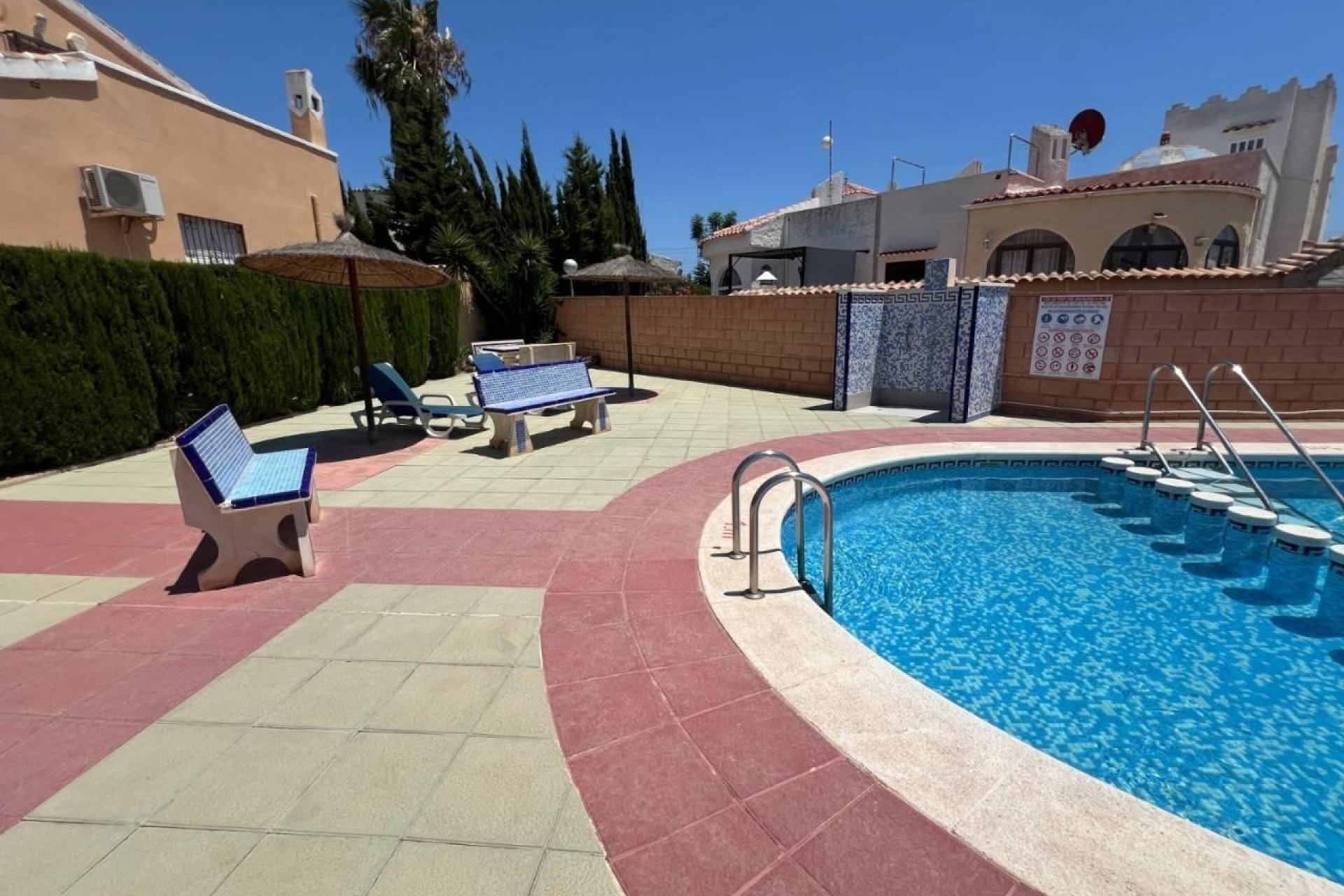 Wiederverkauf - Villa -
Orihuela Costa - La Florida