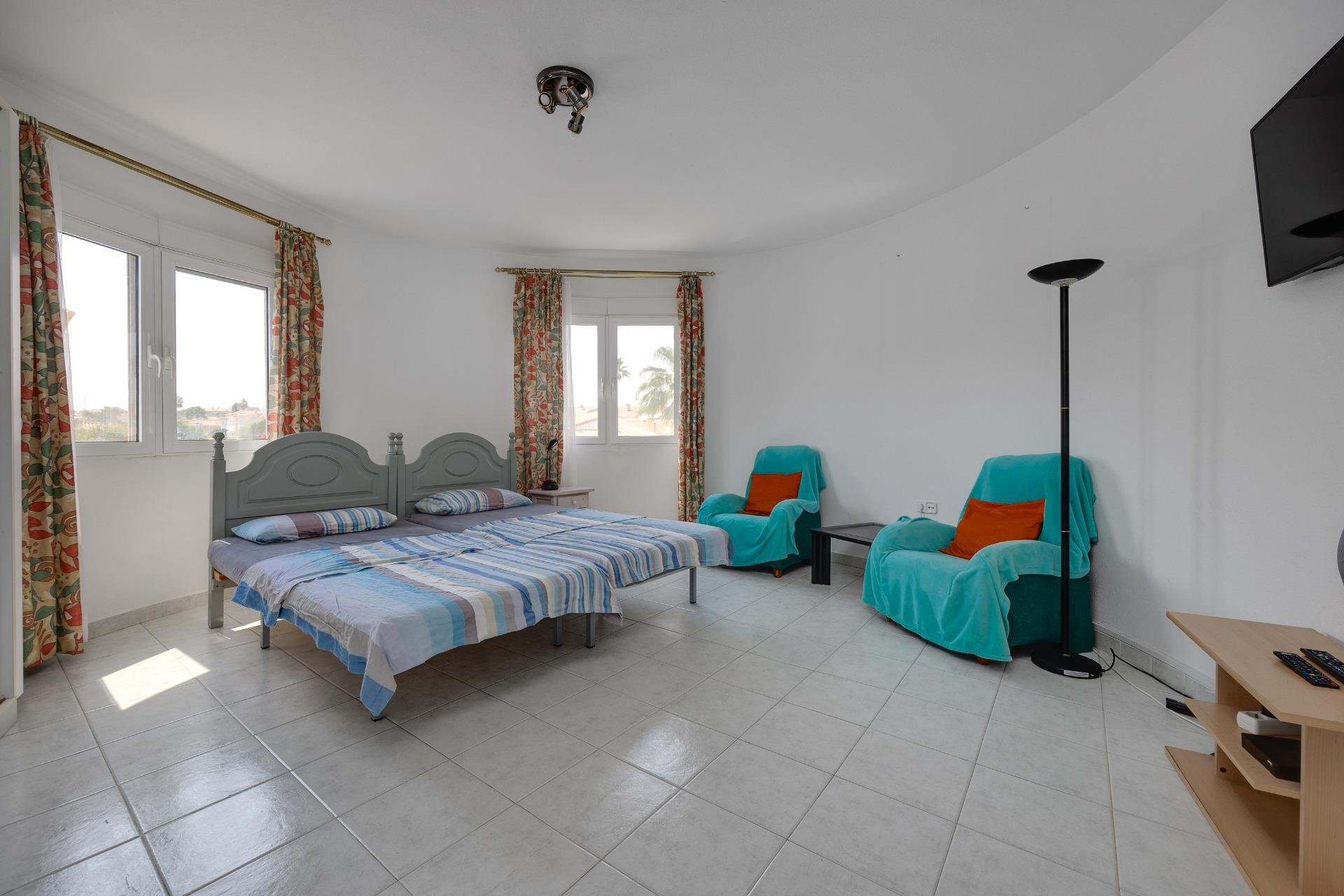 Wiederverkauf - Villa -
Orihuela Costa - La Regia