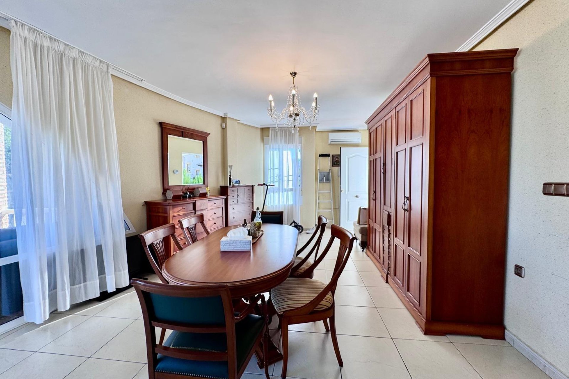 Wiederverkauf - Villa -
Orihuela Costa - Lomas de Cabo Roig