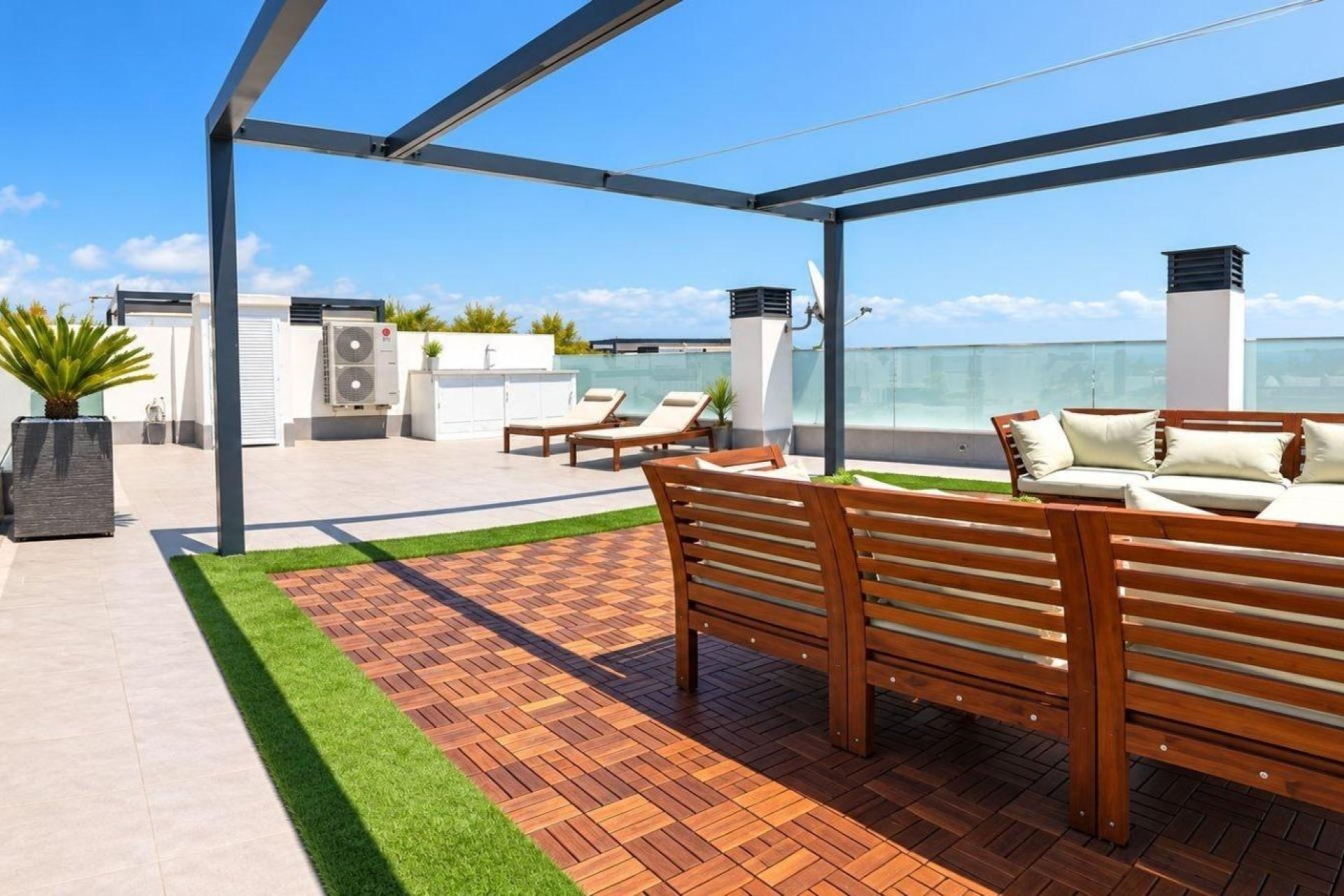 Wiederverkauf - Villa -
Orihuela Costa - Lomas de Cabo Roig