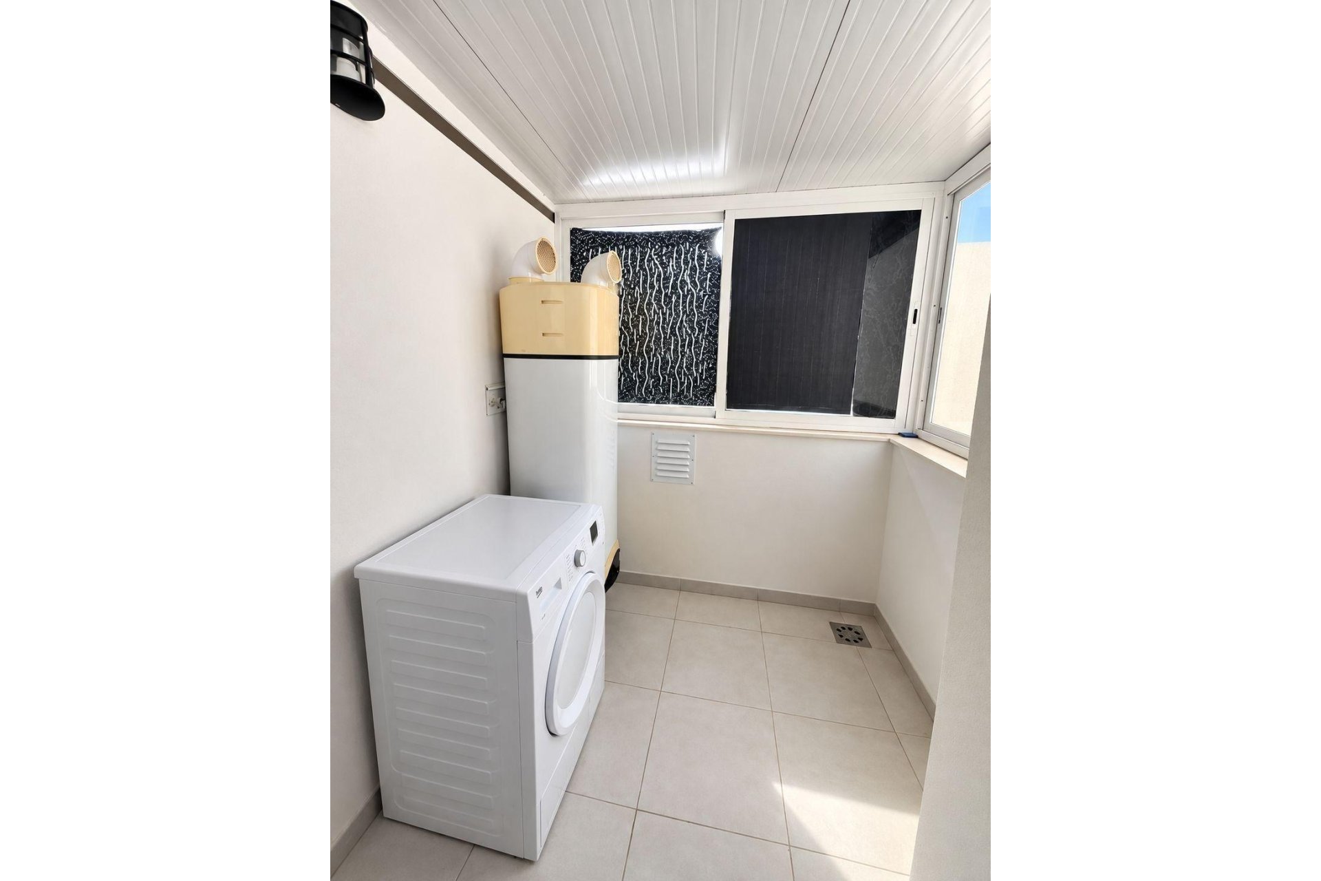 Wiederverkauf - Villa -
Orihuela Costa - Lomas de Cabo Roig