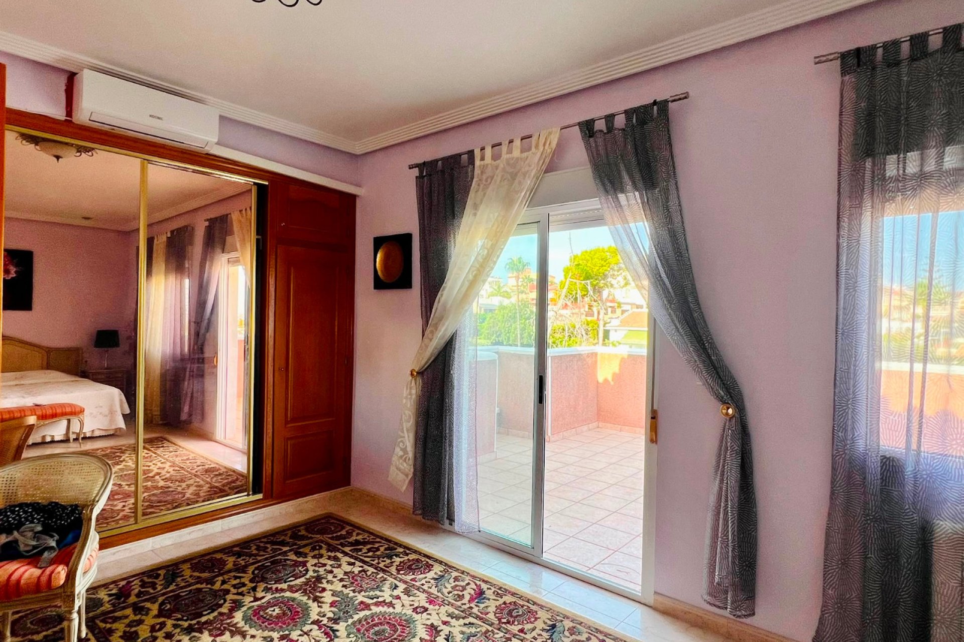Wiederverkauf - - VILLA -
Orihuela Costa - Los Balcones