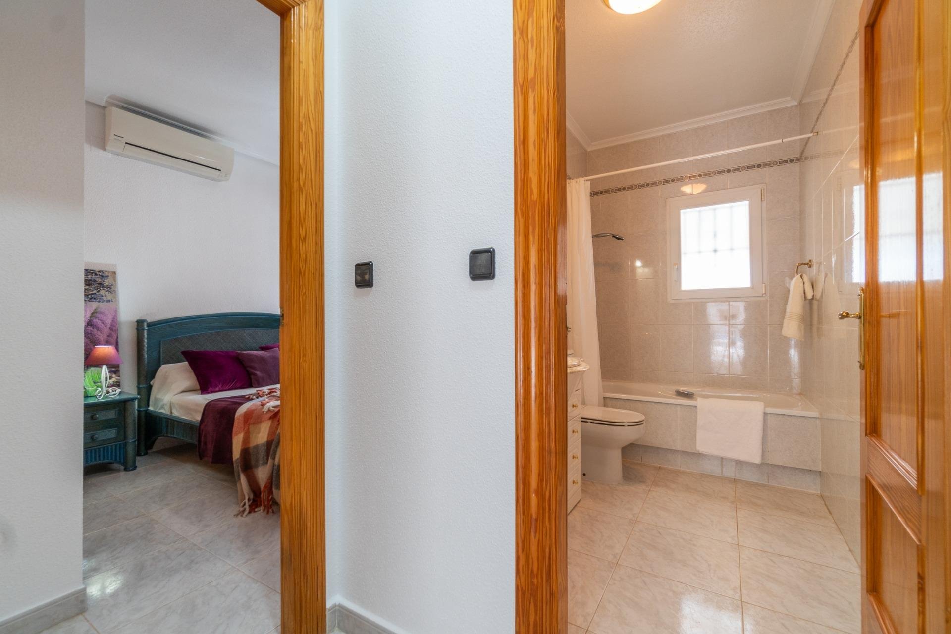 Wiederverkauf - Villa -
Orihuela Costa - Playa Flamenca