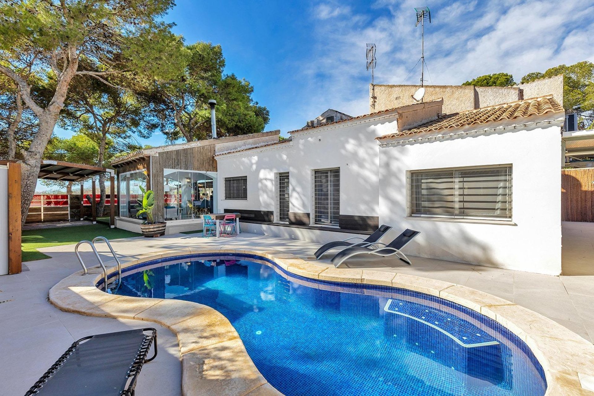 Wiederverkauf - Villa -
Orihuela Costa - Rocio del Mar