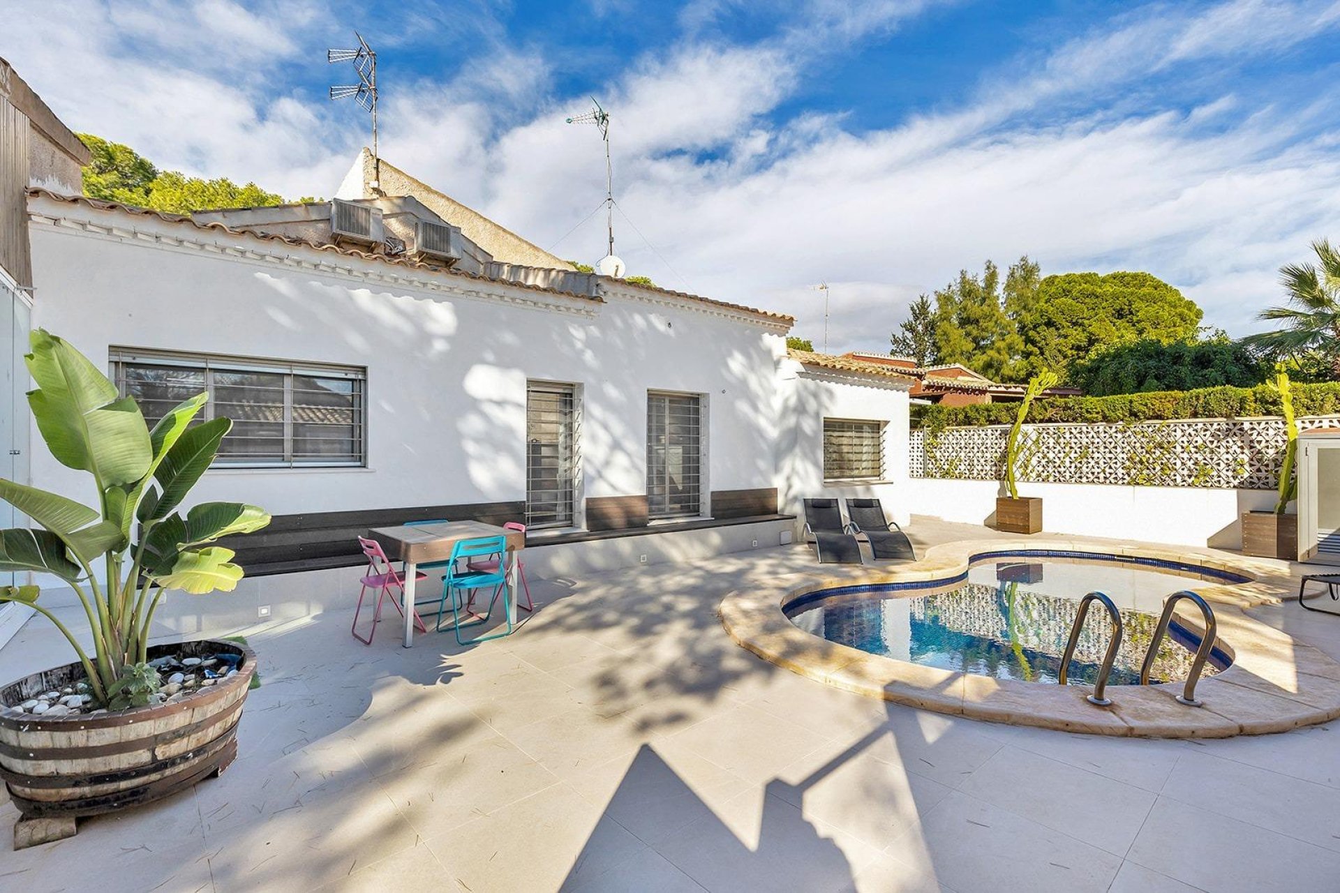 Wiederverkauf - Villa -
Orihuela Costa - Rocio del Mar