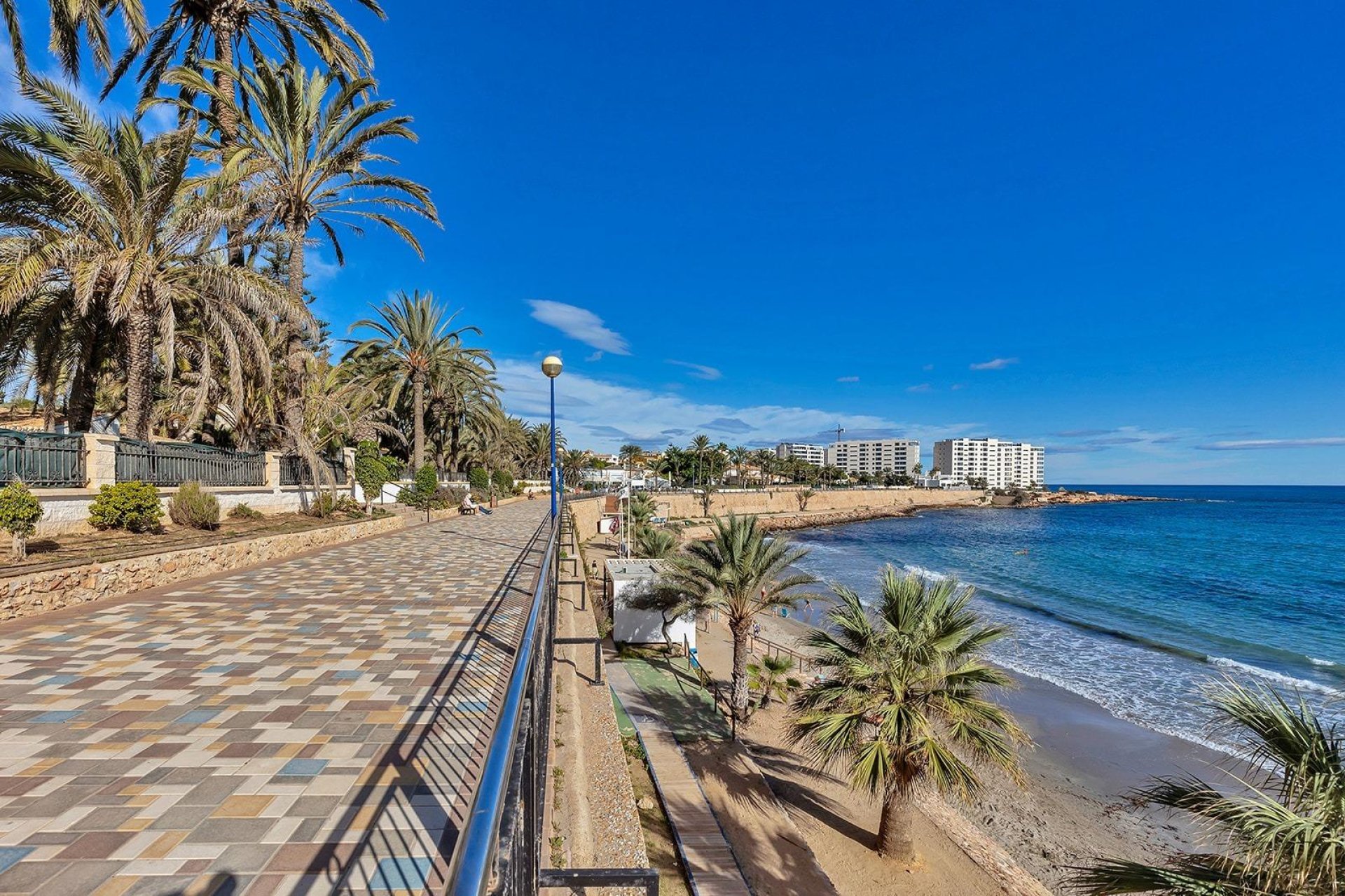 Wiederverkauf - Villa -
Orihuela Costa - Rocio del Mar