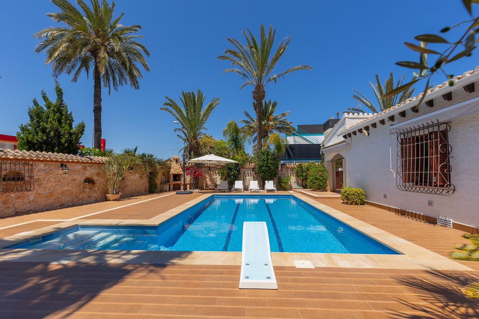 Wiederverkauf - Villa -
Orihuela Costa - Rocio del Mar