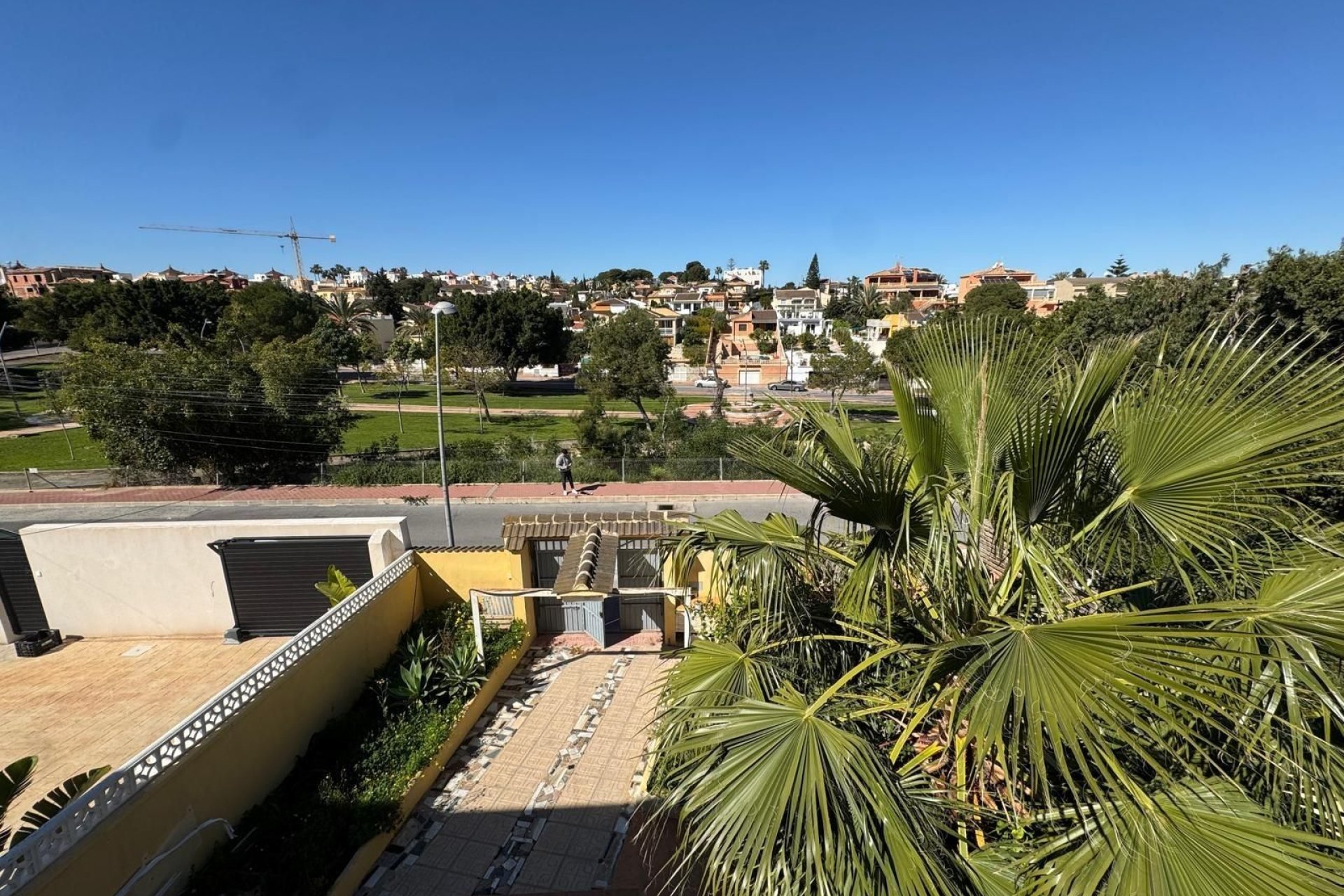 Wiederverkauf - Villa -
Orihuela Costa - Urbanización Perla del Mar