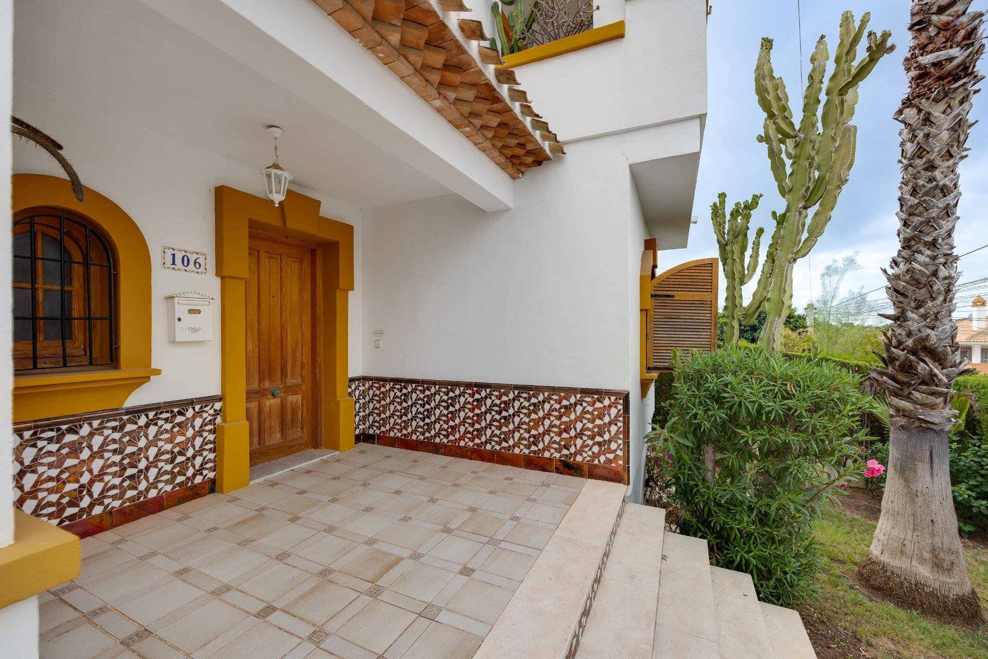 Wiederverkauf - Villa -
Orihuela Costa - Villamartín-Las Filipinas