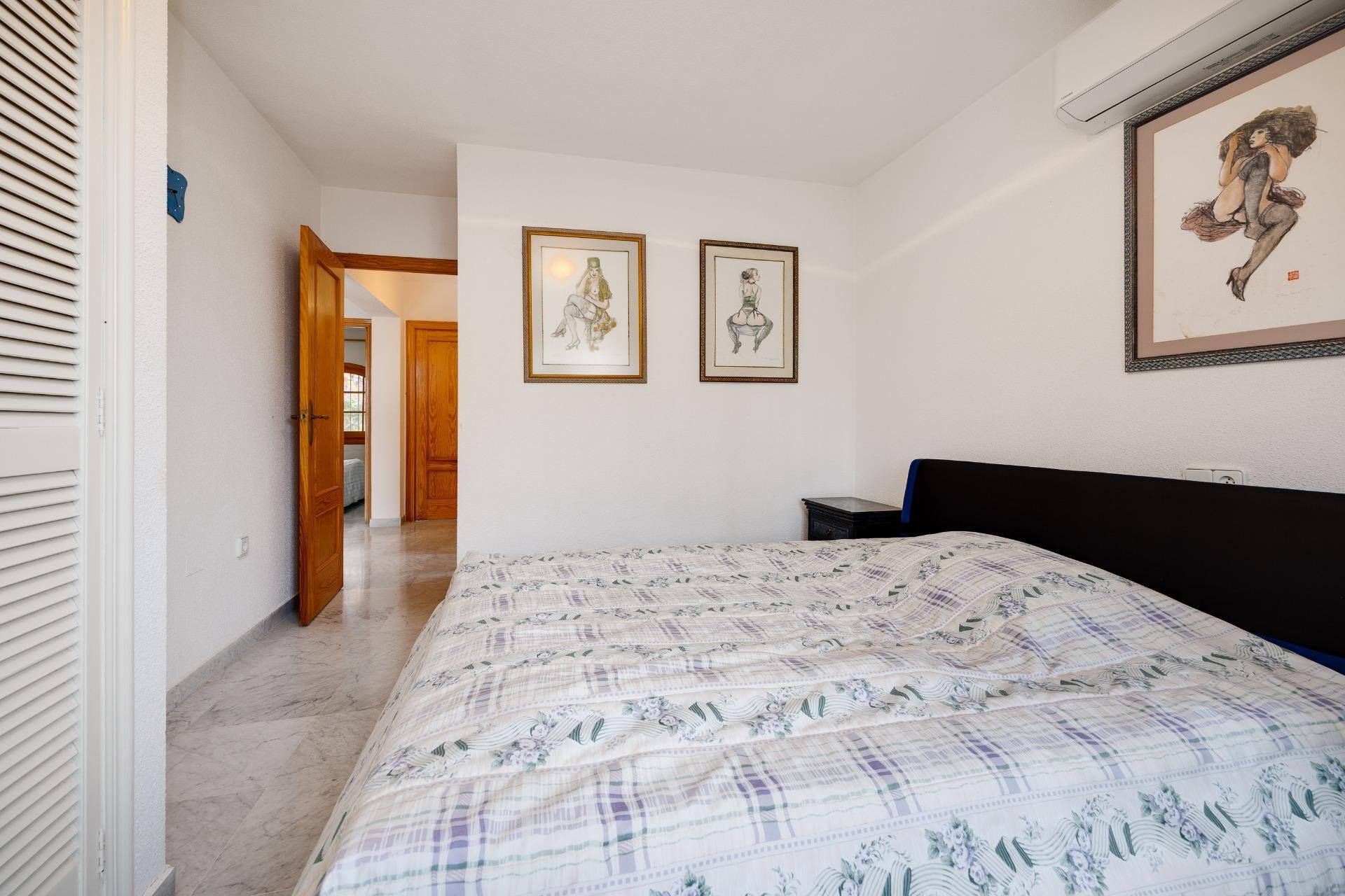 Wiederverkauf - Villa -
Orihuela Costa - Villamartín-Las Filipinas