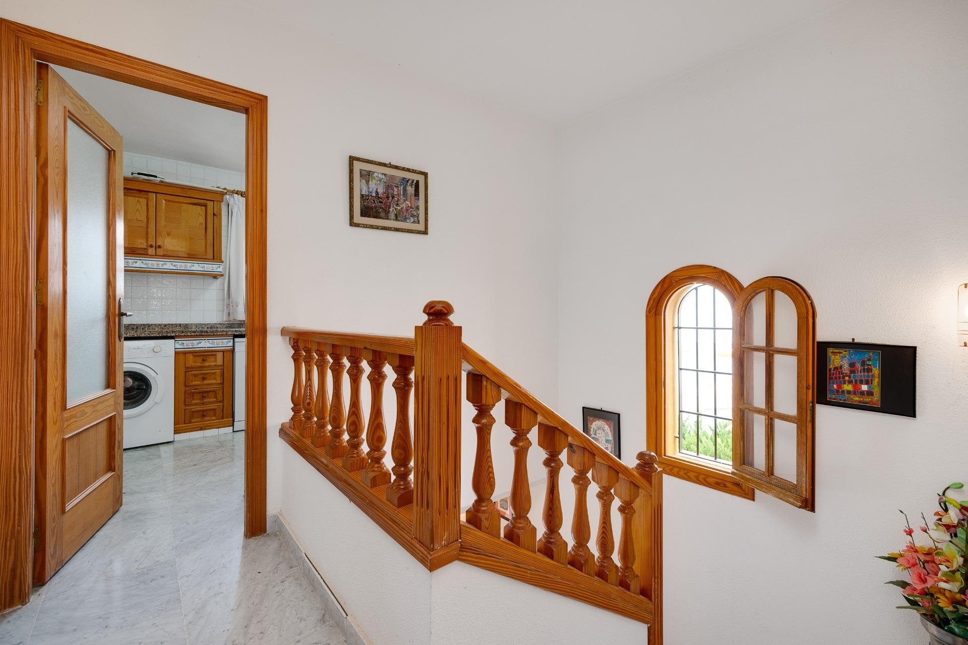 Wiederverkauf - Villa -
Orihuela Costa - Villamartín-Las Filipinas