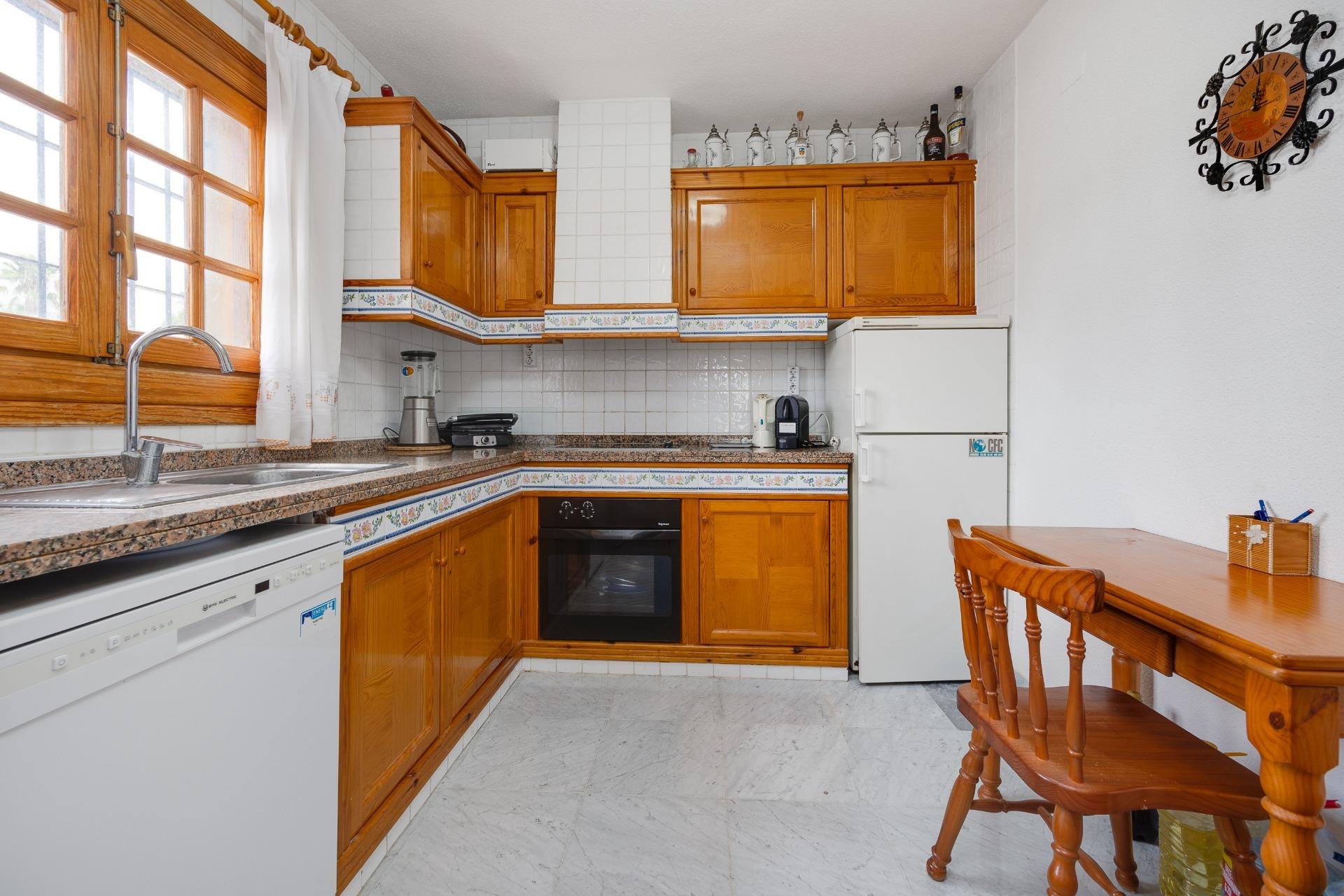 Wiederverkauf - Villa -
Orihuela Costa - Villamartín-Las Filipinas