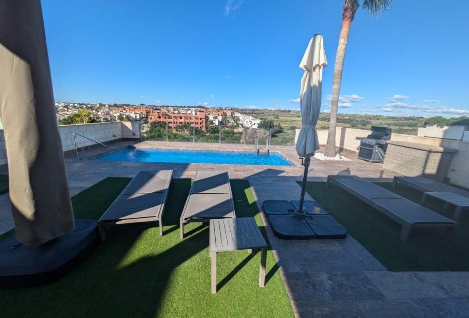 Wiederverkauf - Villa -
Orihuela Costa - Villamartín-Las Filipinas