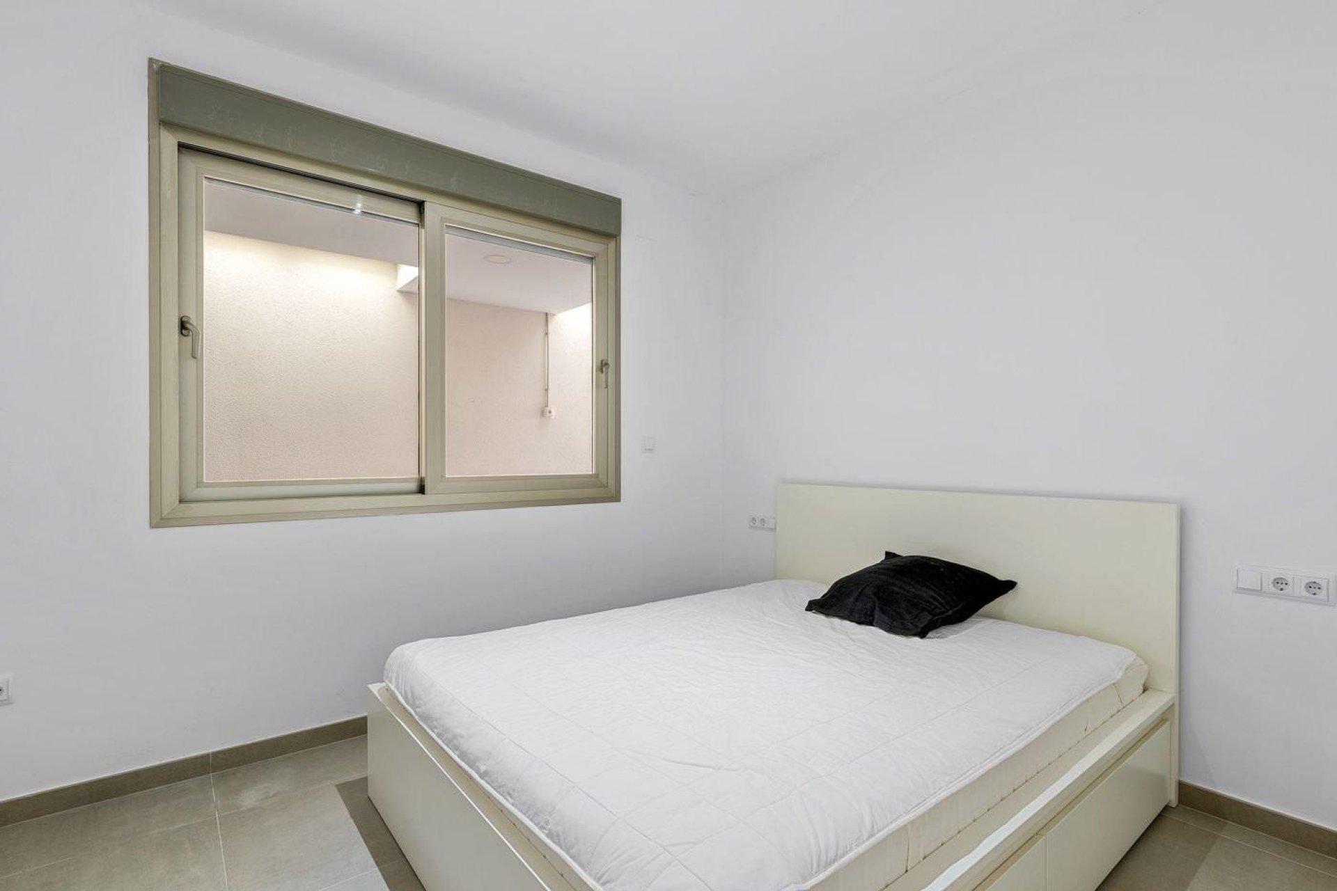 Wiederverkauf - Villa -
Orihuela Costa - Villamartín-Las Filipinas