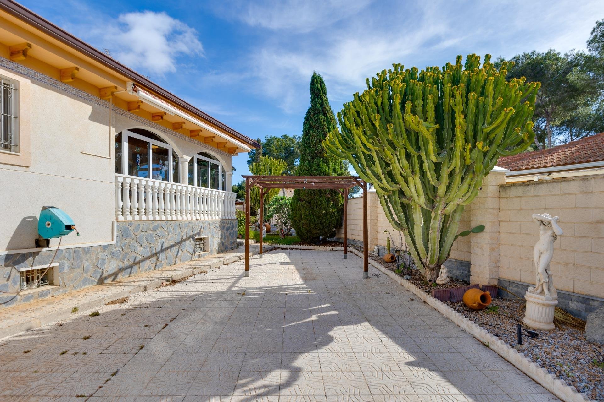 Wiederverkauf - Villa -
Pilar de la Horadada - Pinar de Campoverde