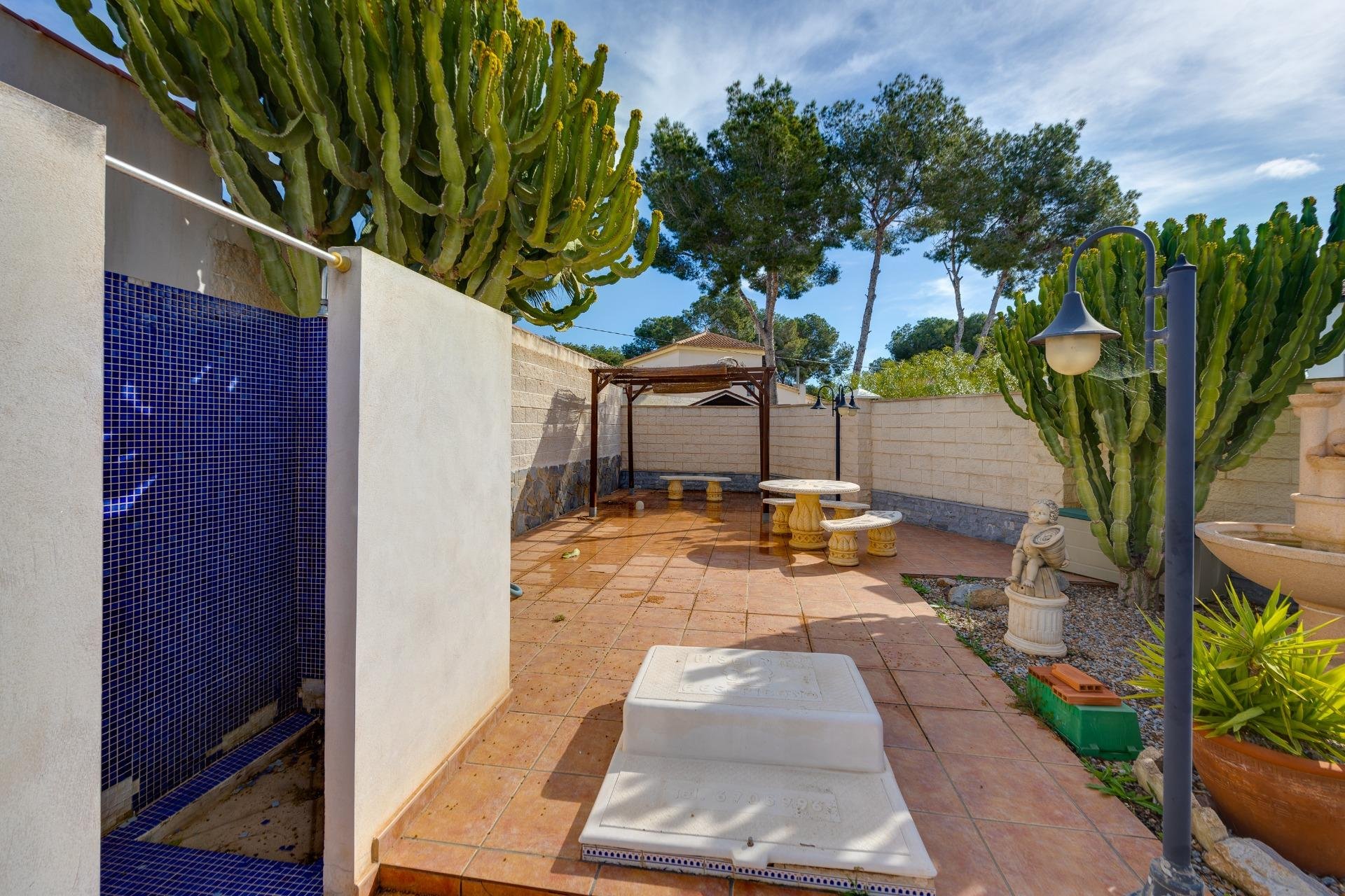 Wiederverkauf - Villa -
Pilar de la Horadada - Pinar de Campoverde