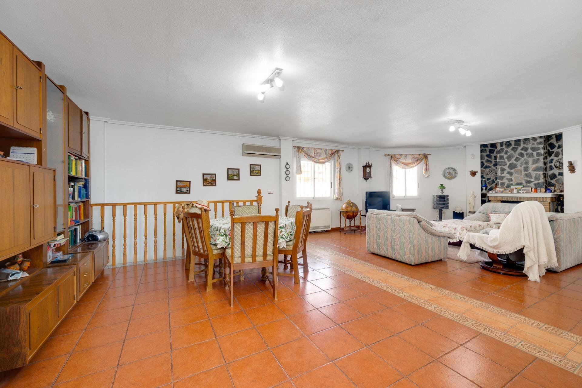 Wiederverkauf - Villa -
Pilar de la Horadada - Pinar de Campoverde