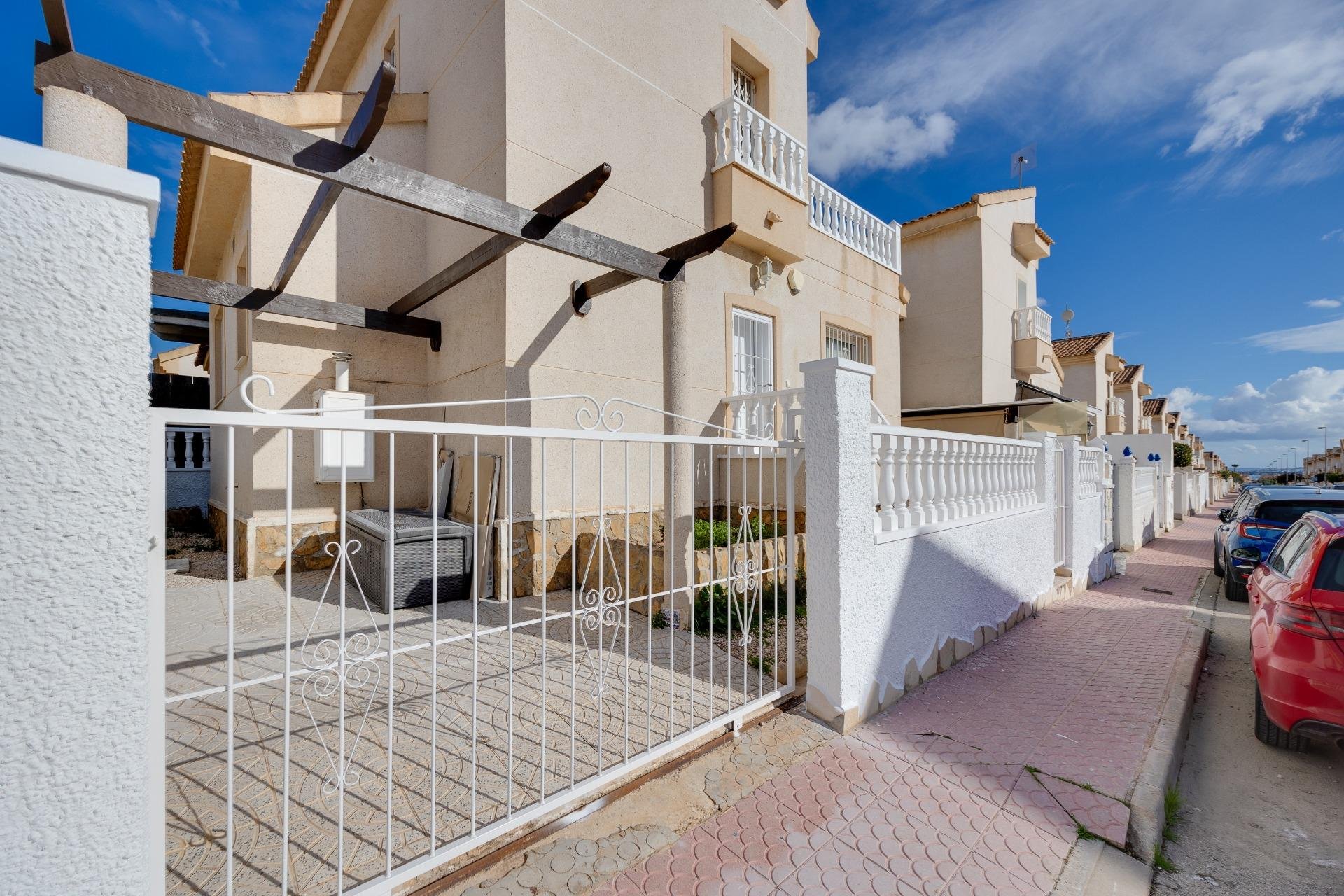 Wiederverkauf - Villa -
Rojales - Centro de la Ciudad Quesada