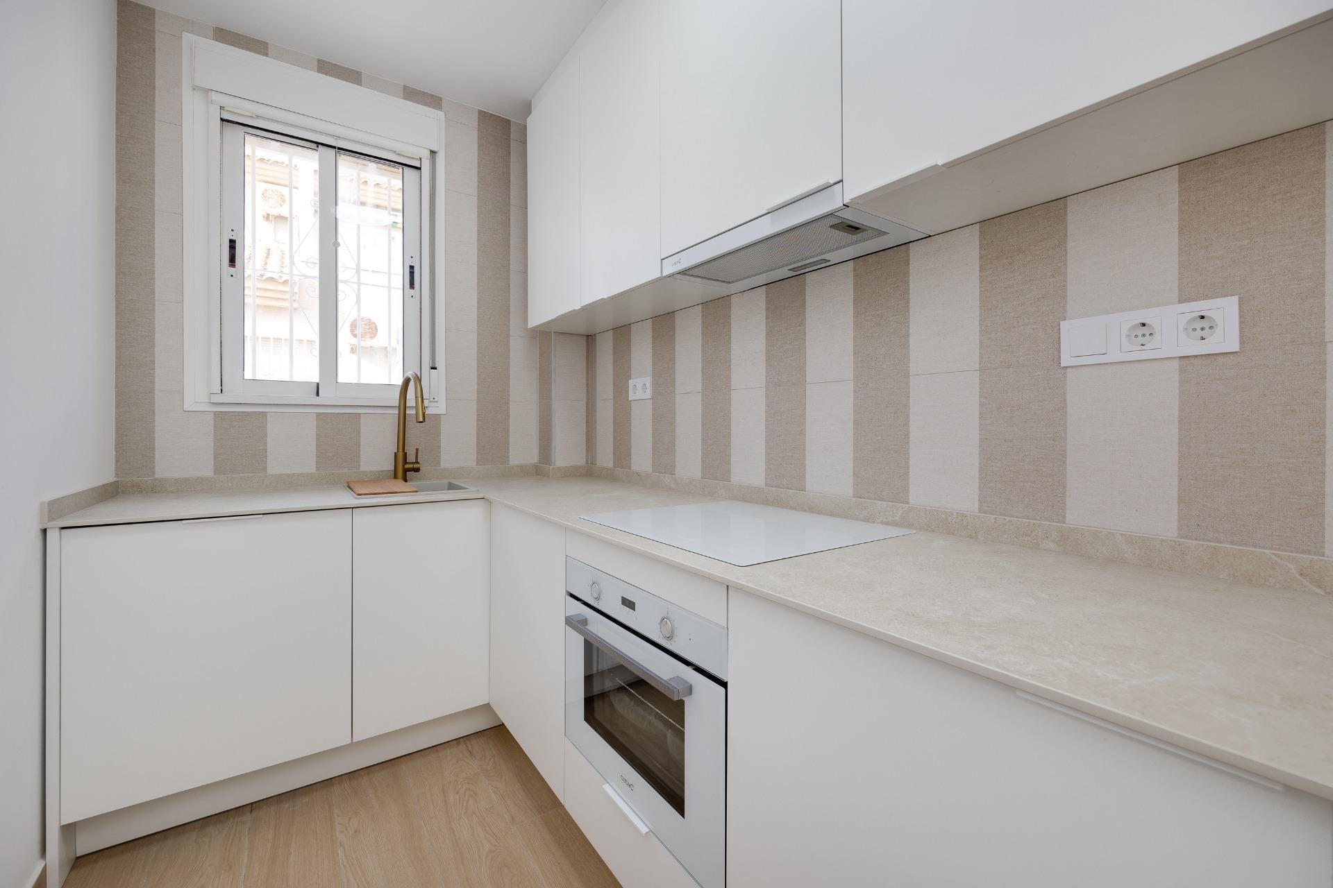 Wiederverkauf - Villa -
Rojales - Centro de la Ciudad Quesada